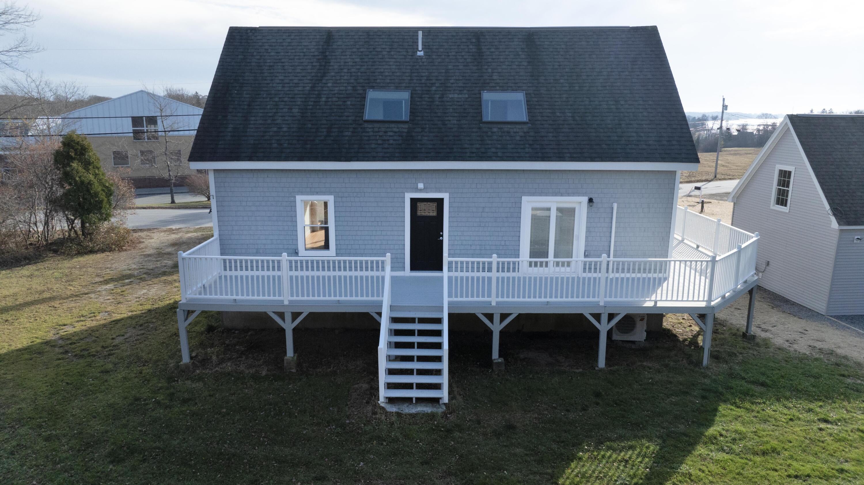 16-18 Ash Point Road — photo