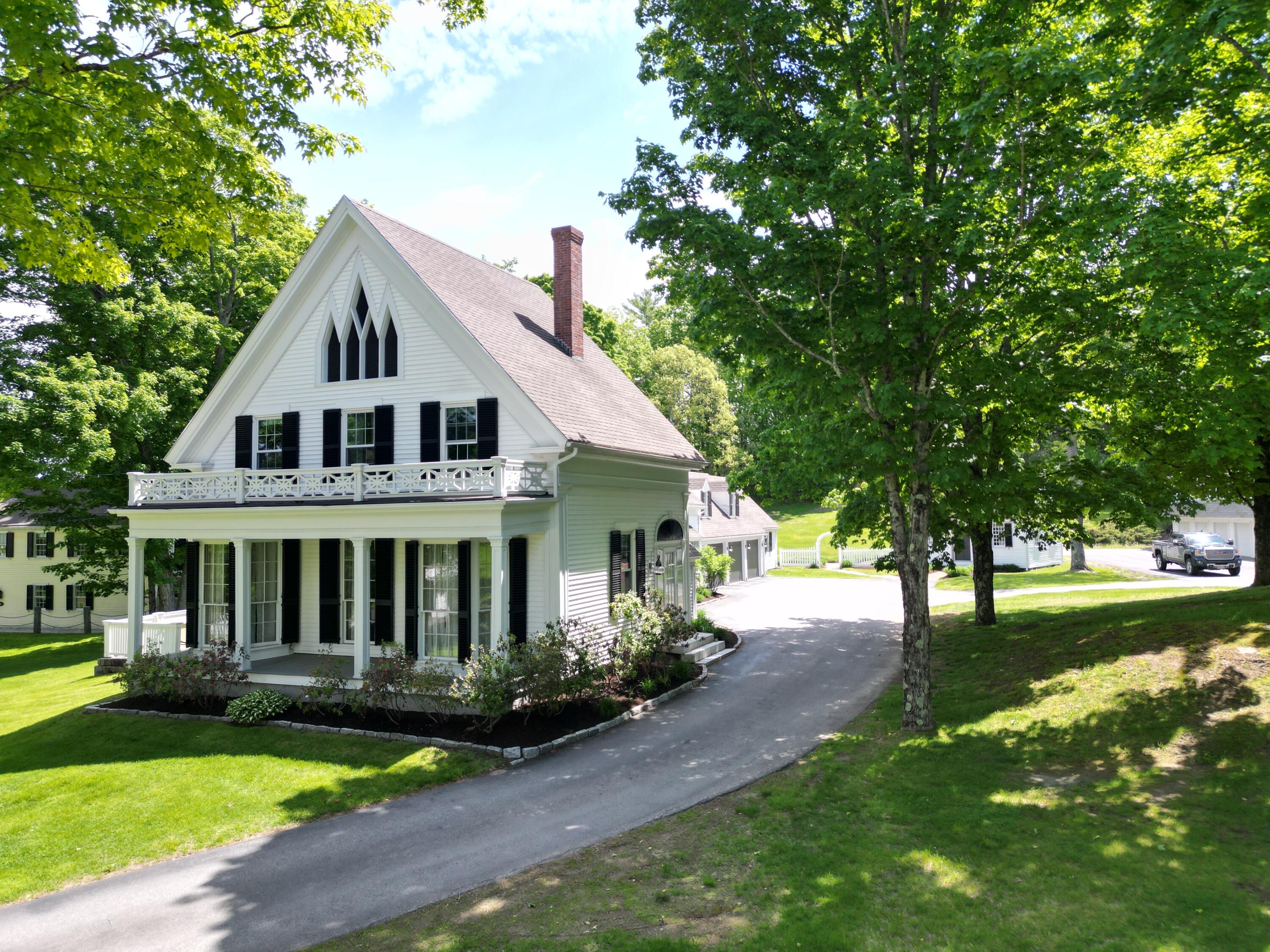 1090 Pittston School Street — photo