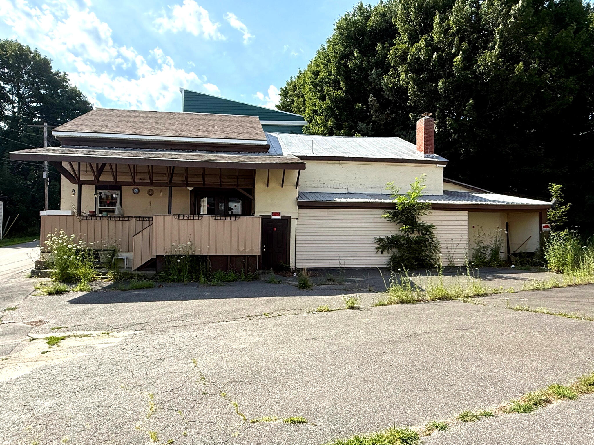 15 Veteran Court — photo
