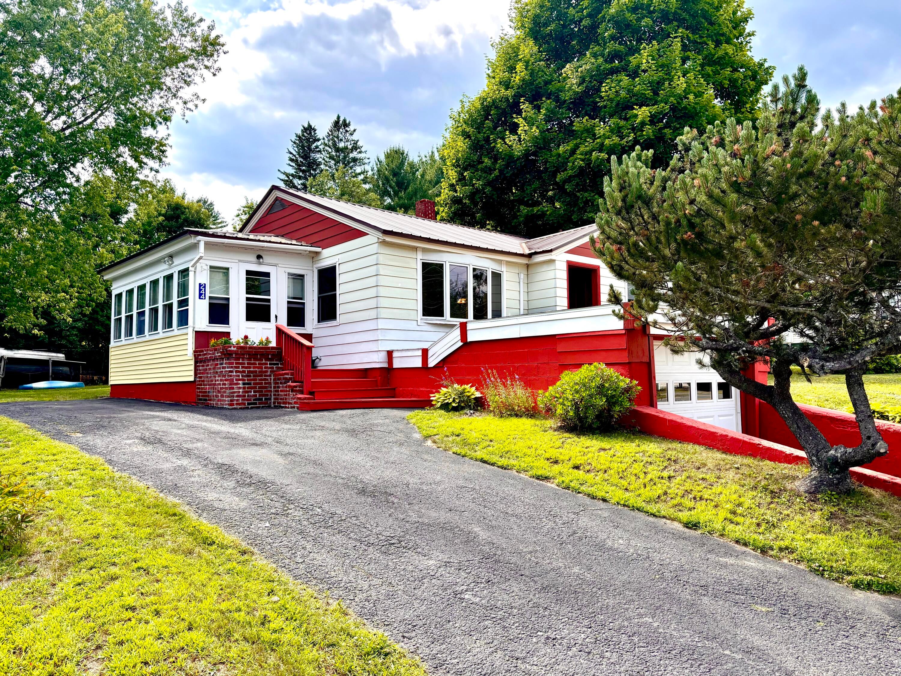 244 Bates Street, Millinocket, ME 04462 — photo 3