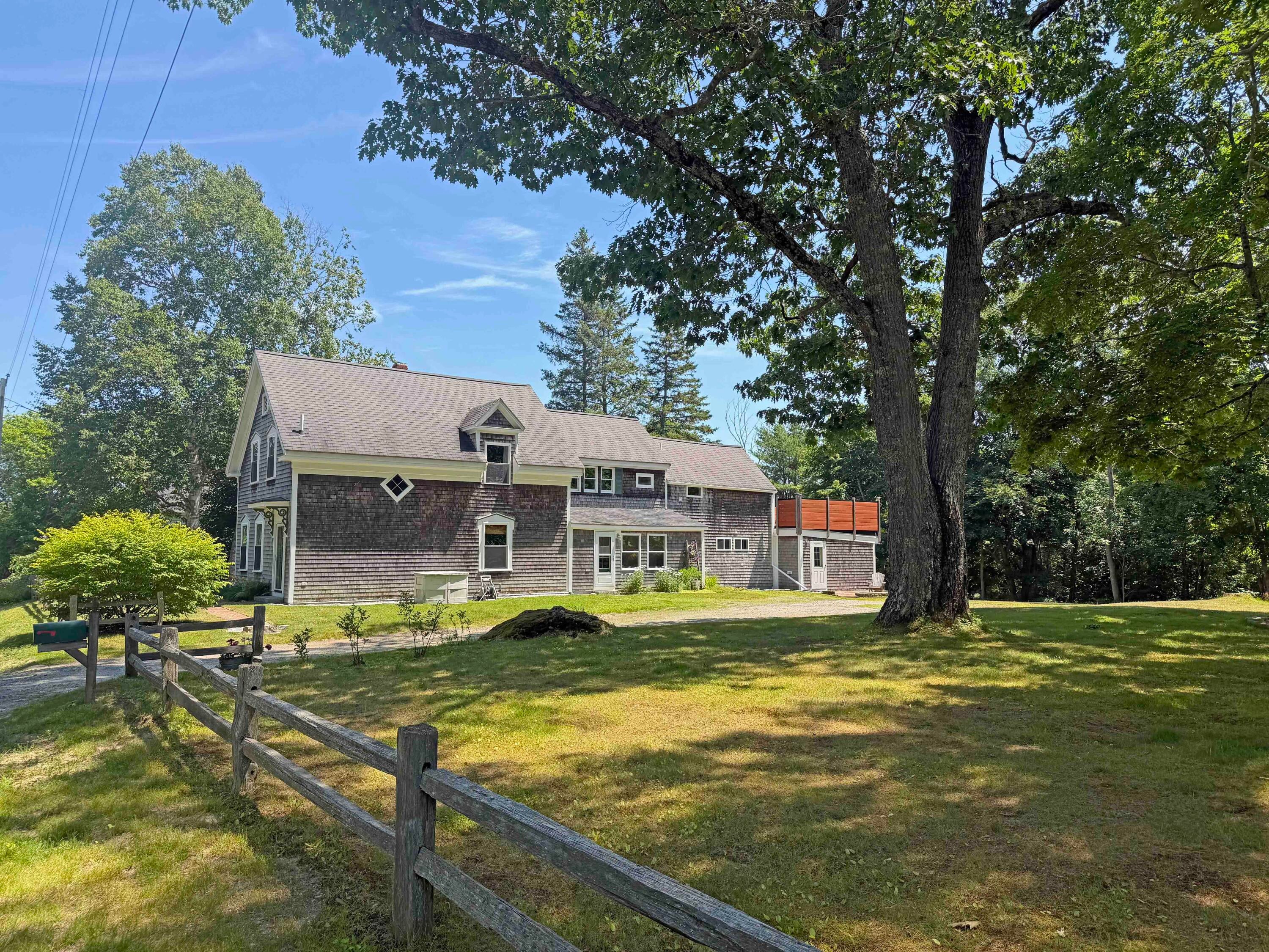 9 Laurel Street — photo