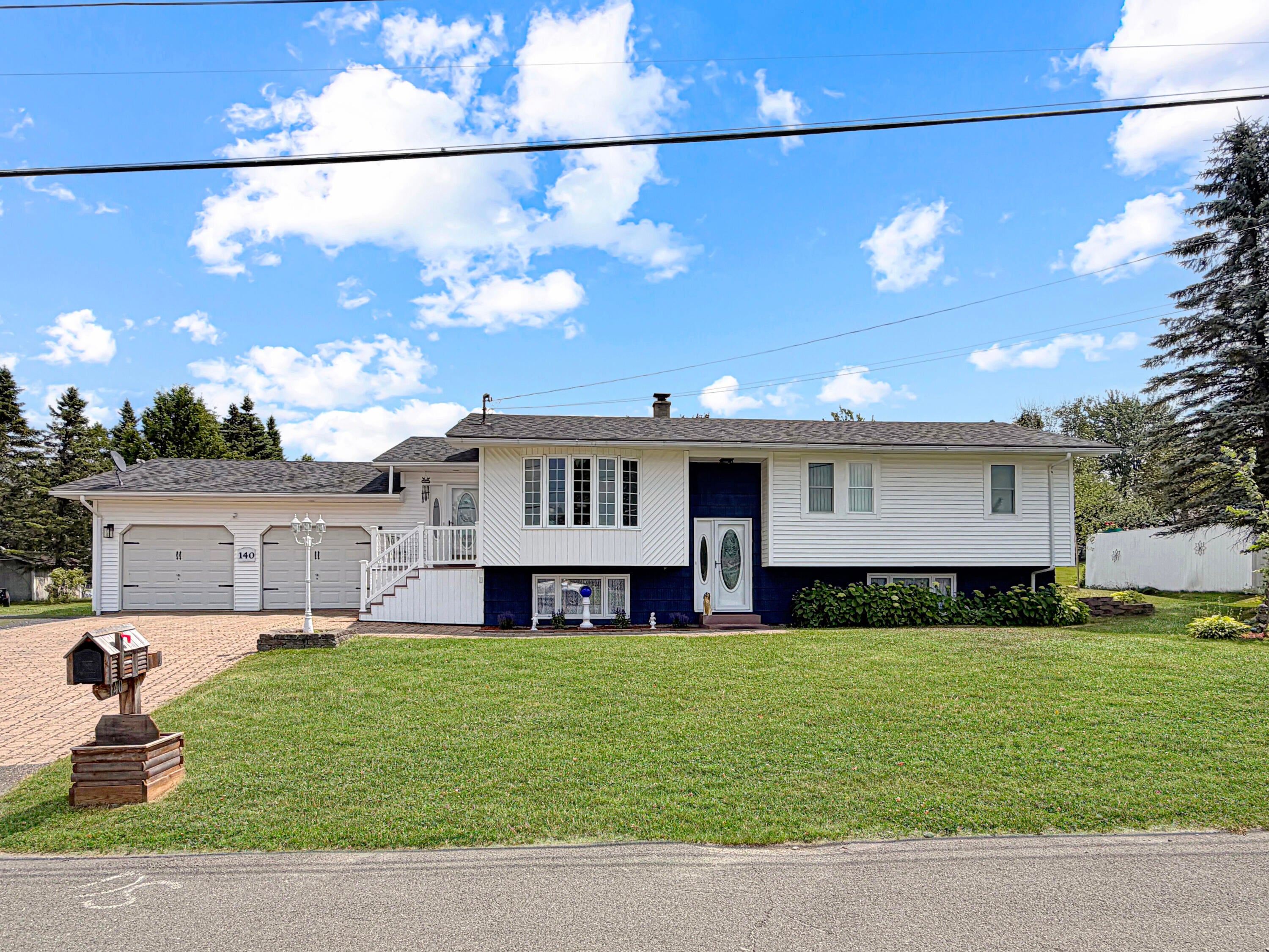 140 26th Avenue — photo