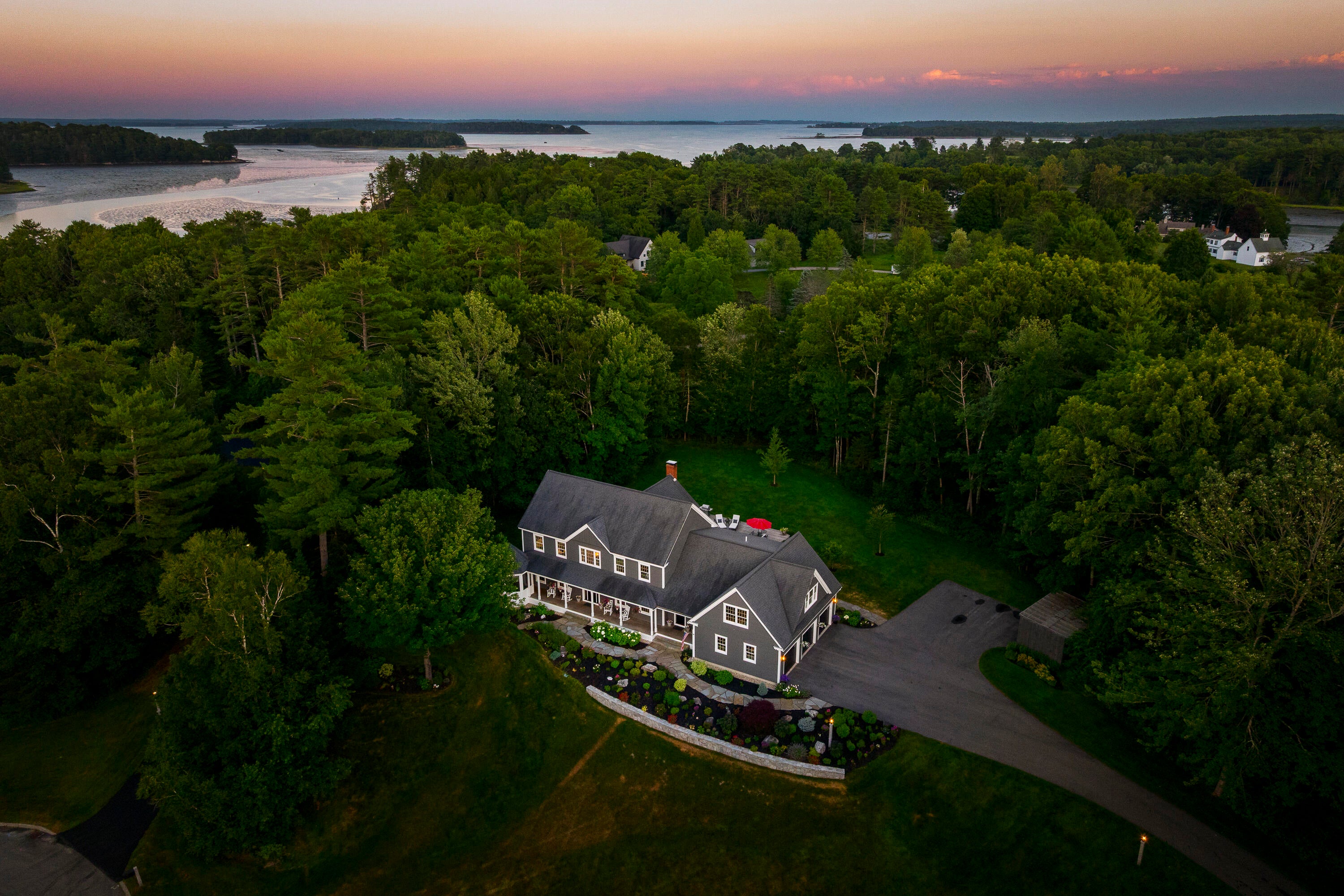 53 Waters Edge Drive — photo