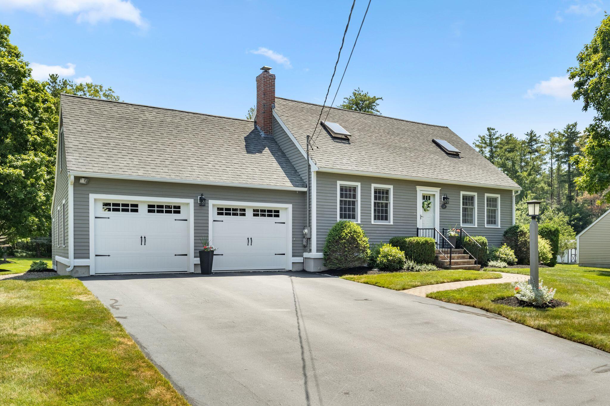 14 Flint Rock Drive — photo