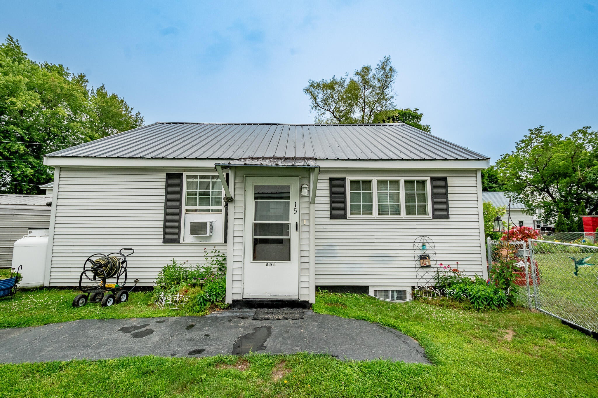 15 James Street — photo