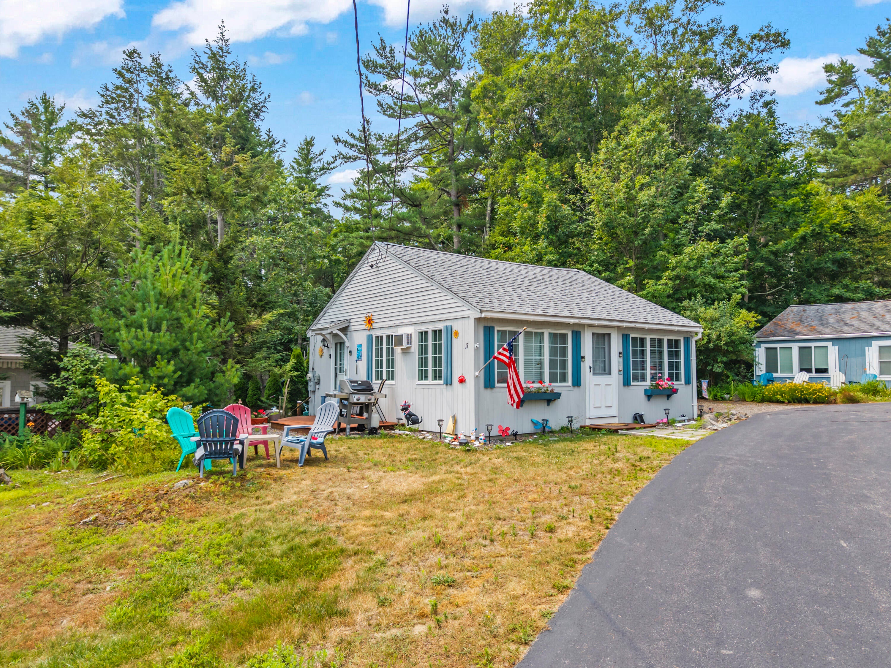 17 Eastwind Lane . — photo