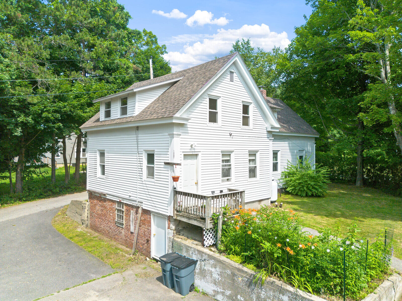 516 Riverside Drive, Augusta, ME 04330