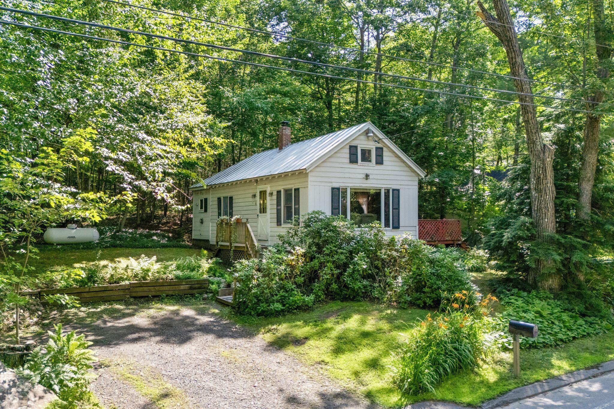 247 Lake View Drive — photo