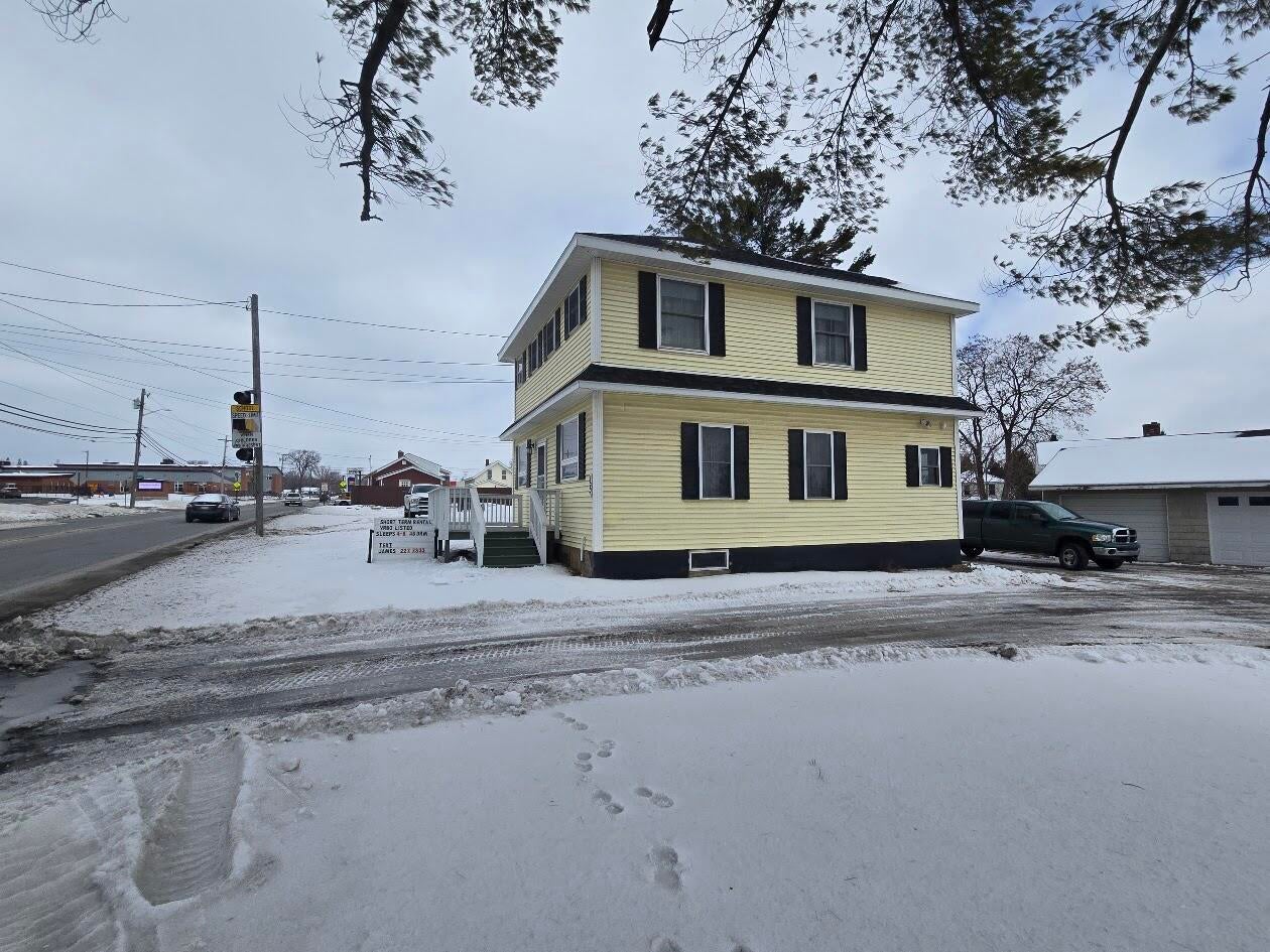 15 Bennett Drive — photo