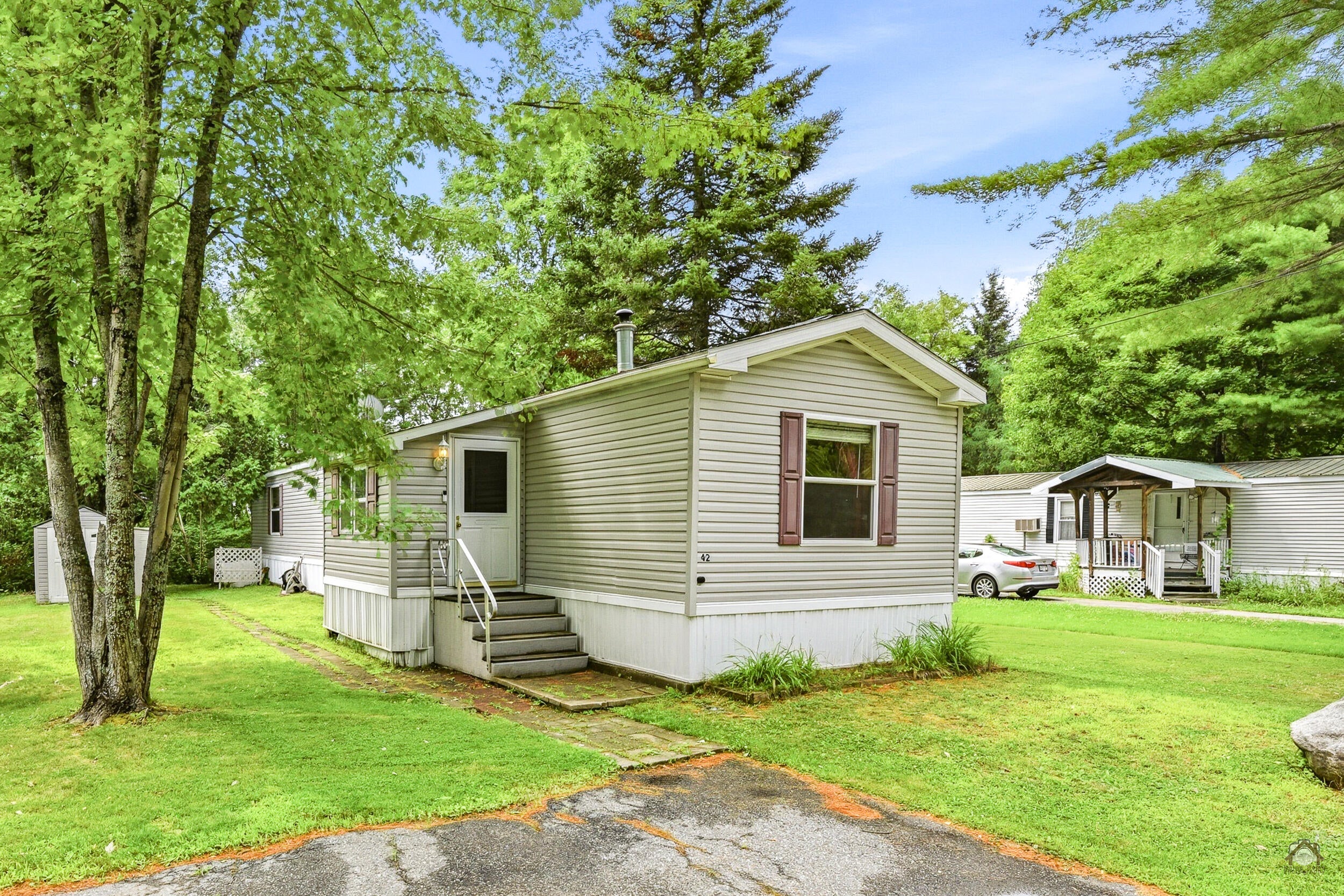 42 Sparrow Drive — photo
