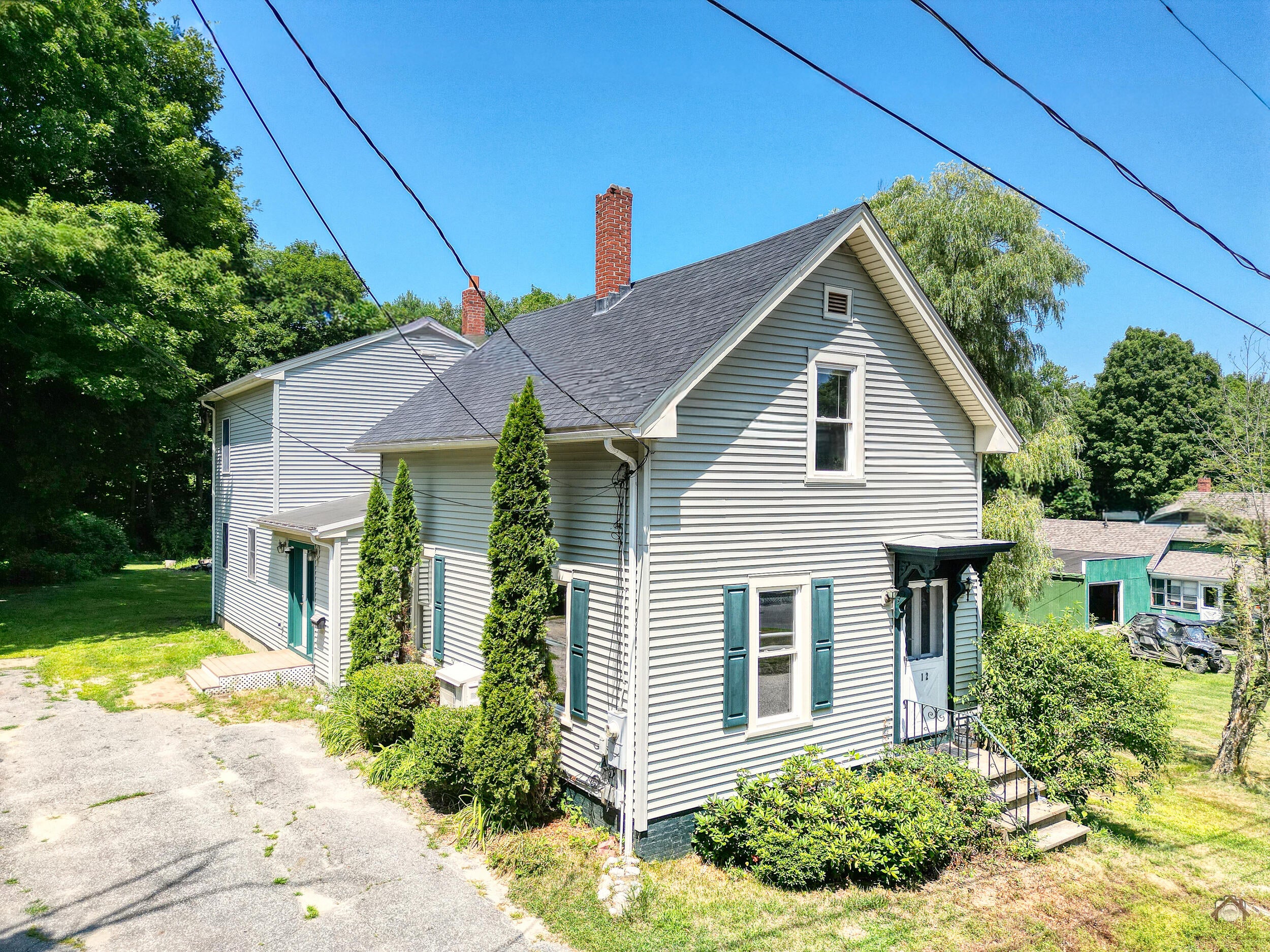 12 Upper Myrtle Street — photo