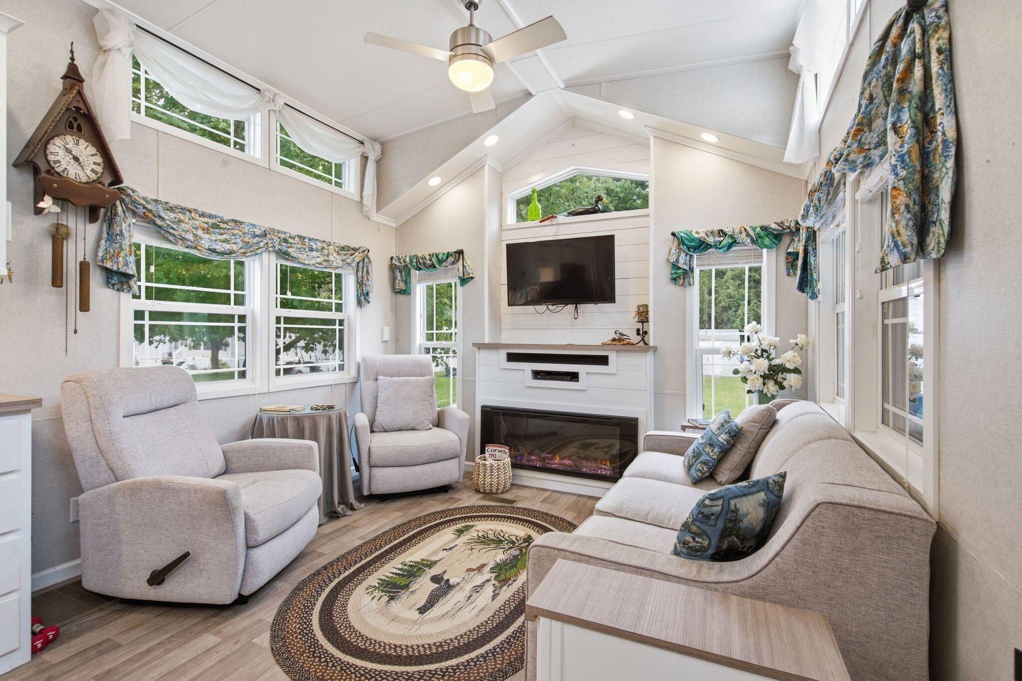 27 Go Camping Way 235 — photo