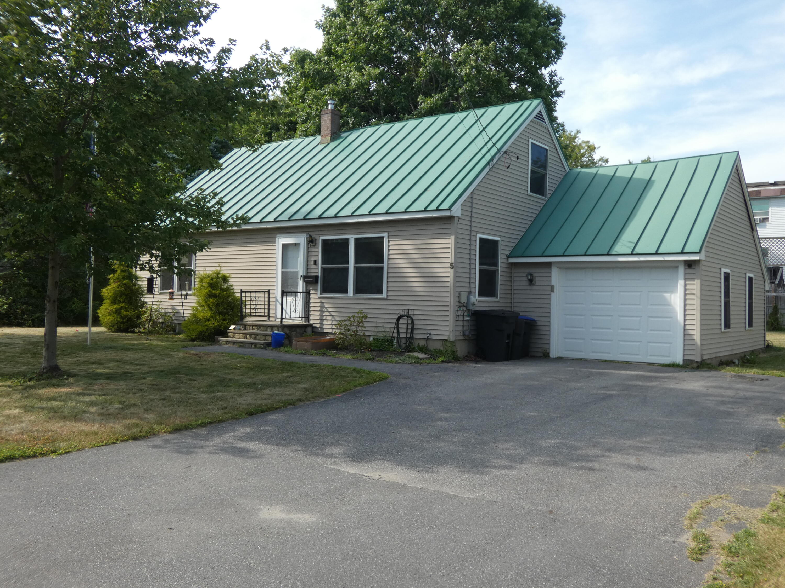 5 Mayflower Road — photo
