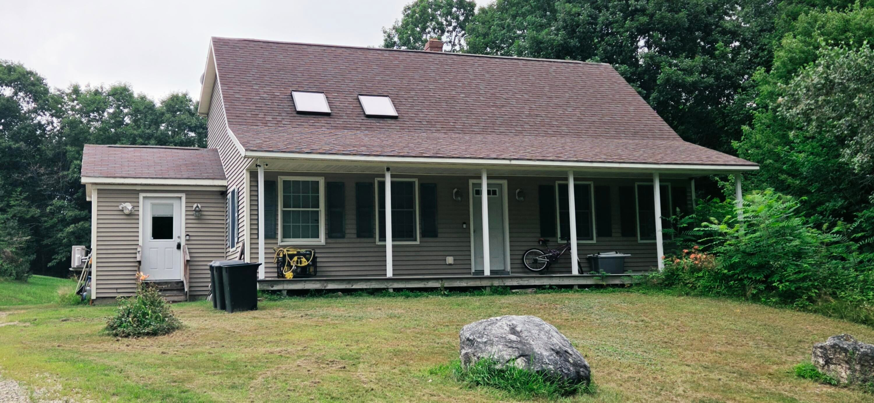 661 Brighton Hill Road — photo