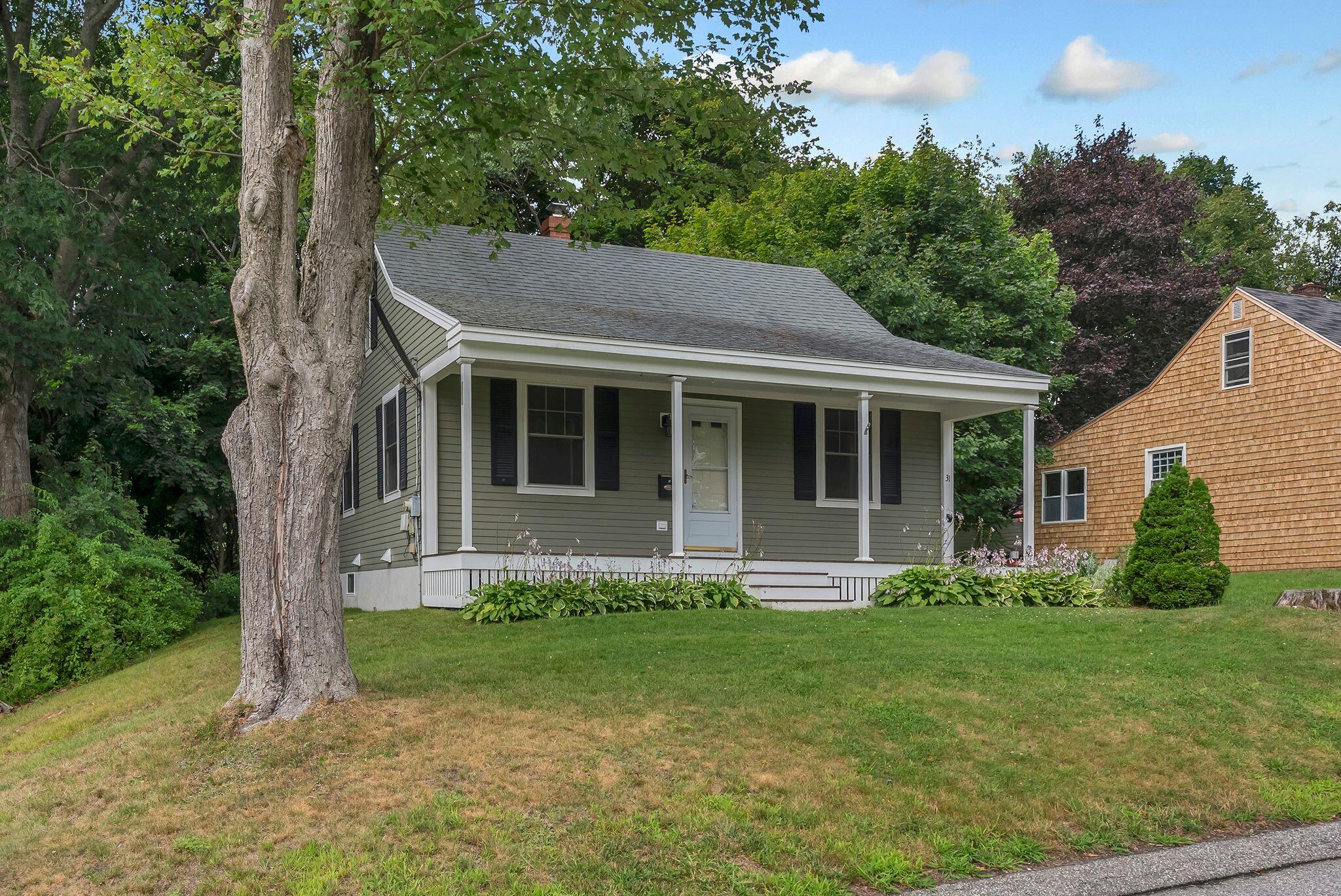 31 Longfellow Drive — photo