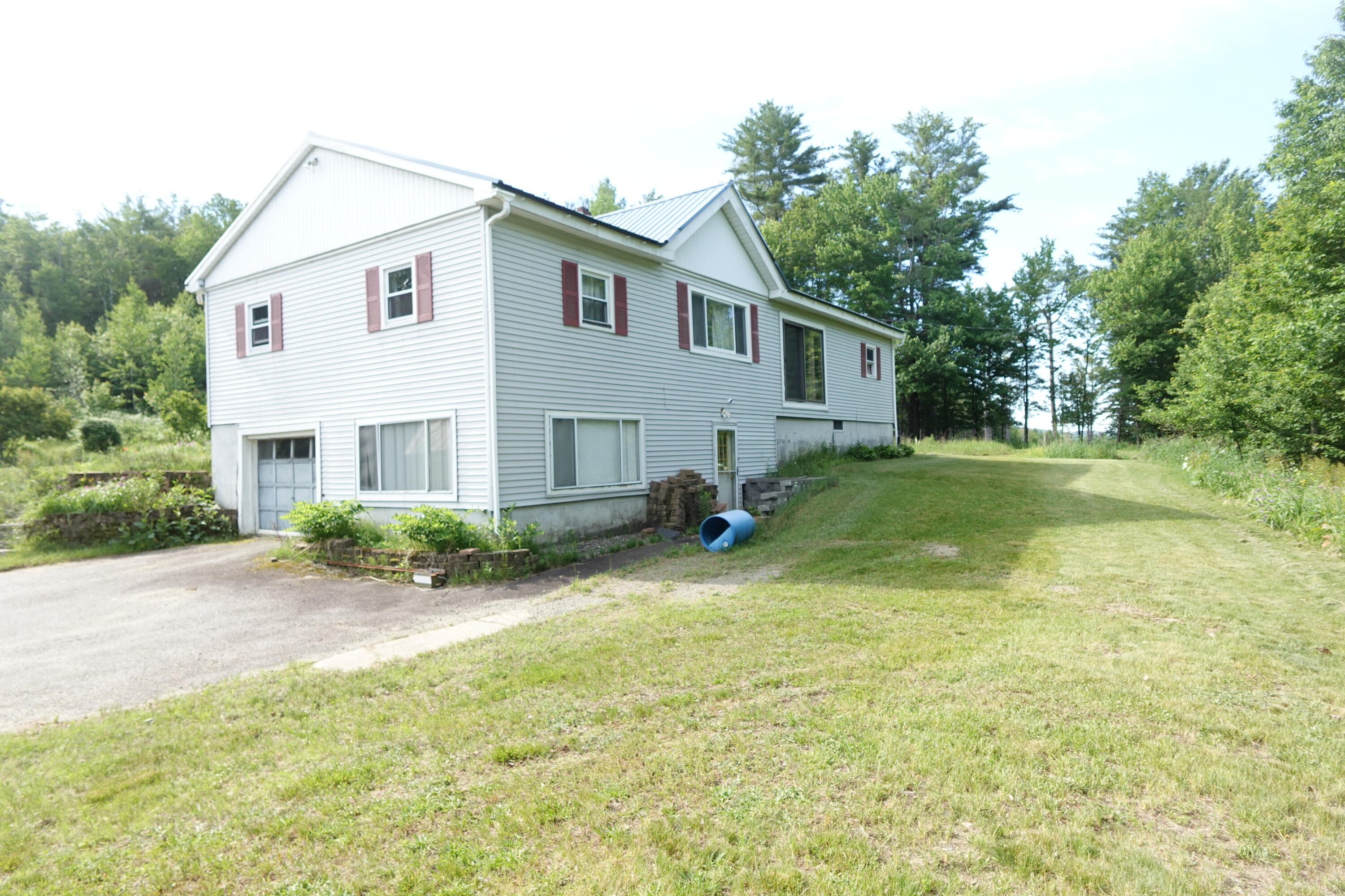 551 US. 2 Wilton Rd. — photo