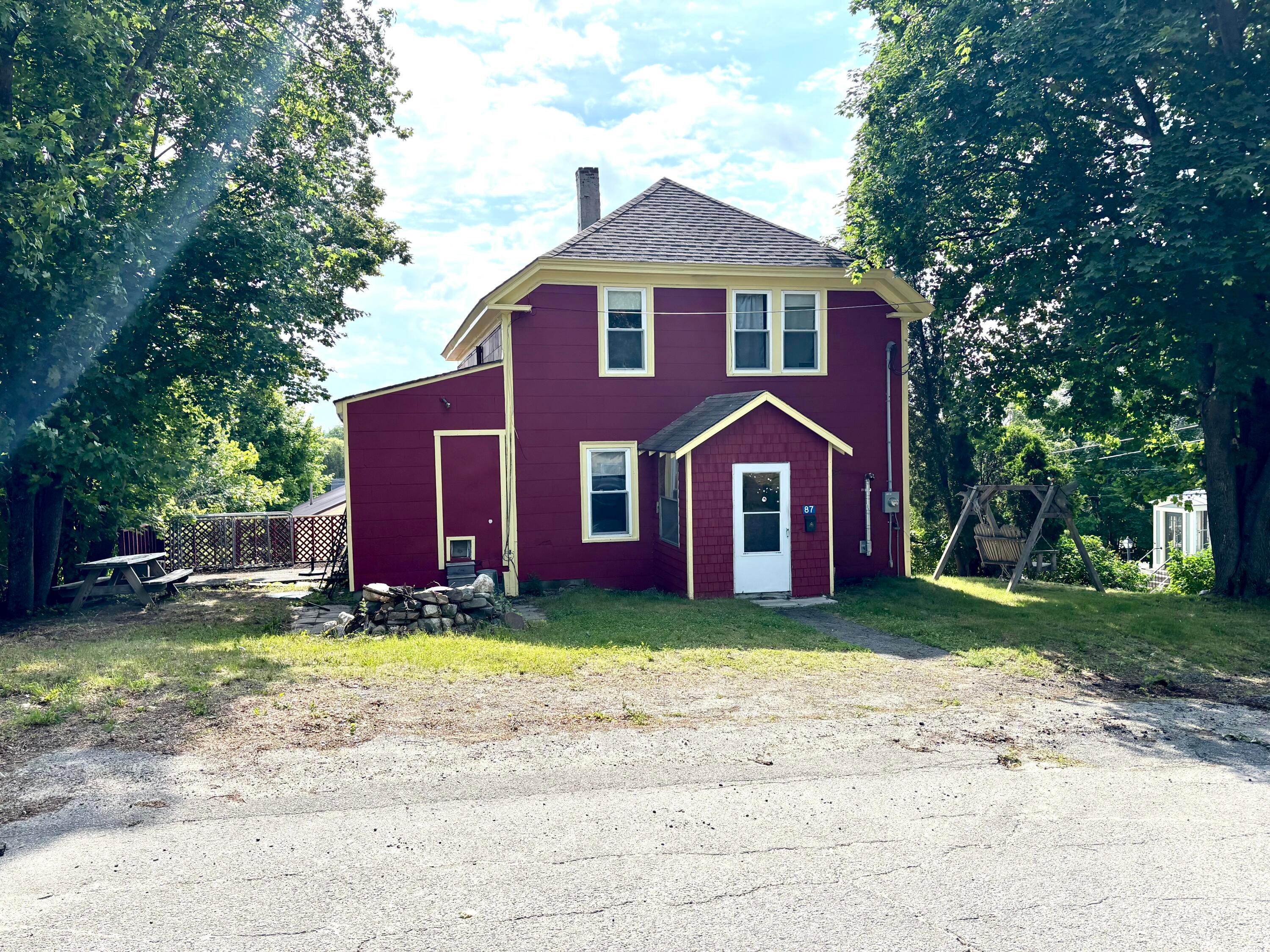 85 School Street — photo
