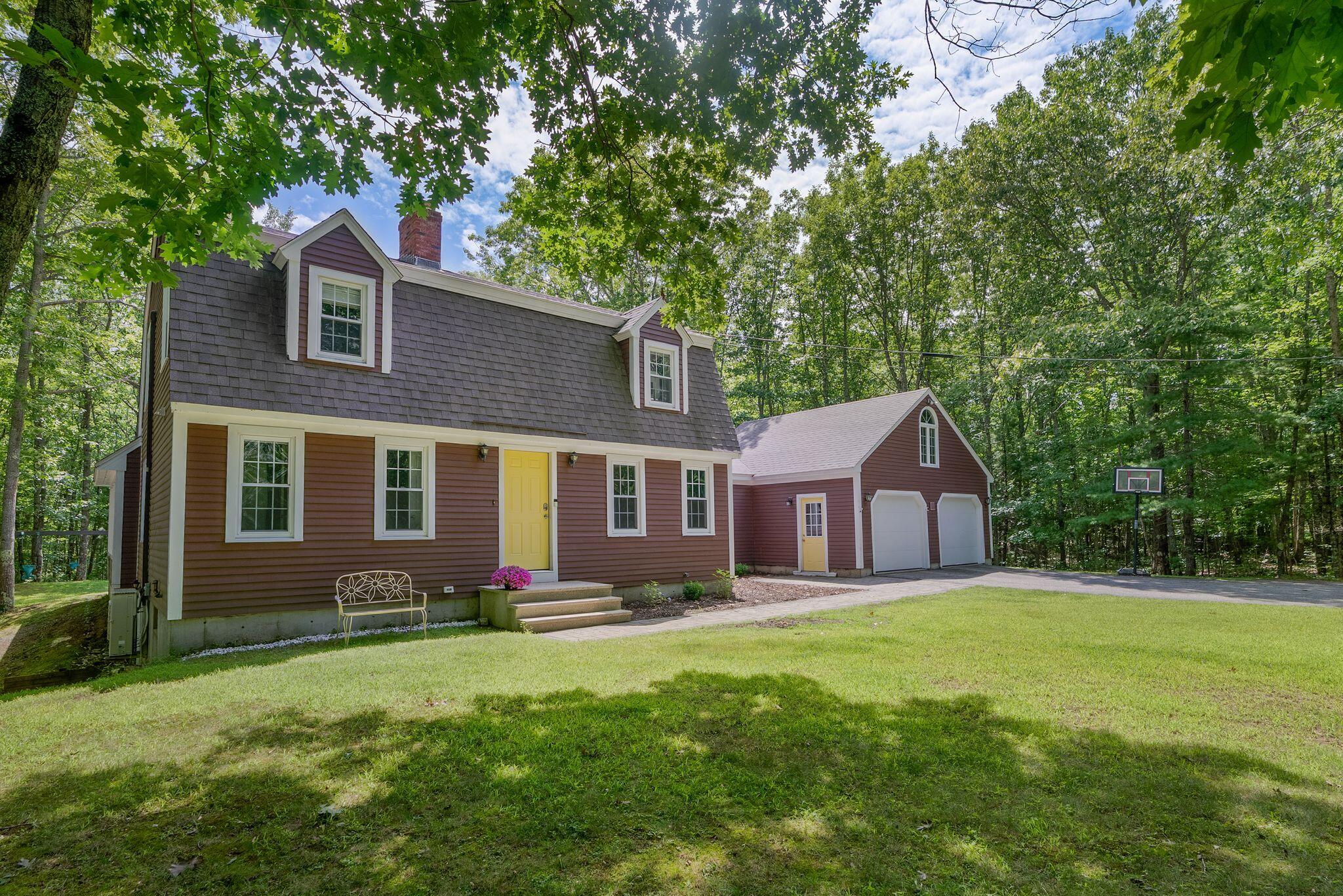 17 Littlefield Drive — photo