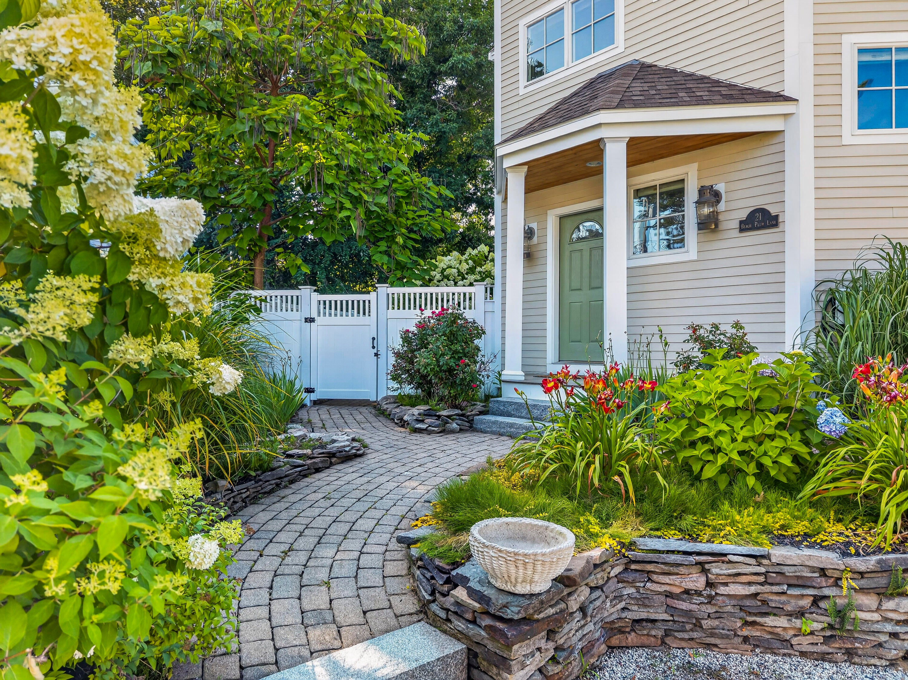 21 Beach Plum Lane, Ogunquit, ME 03907 — photo 3