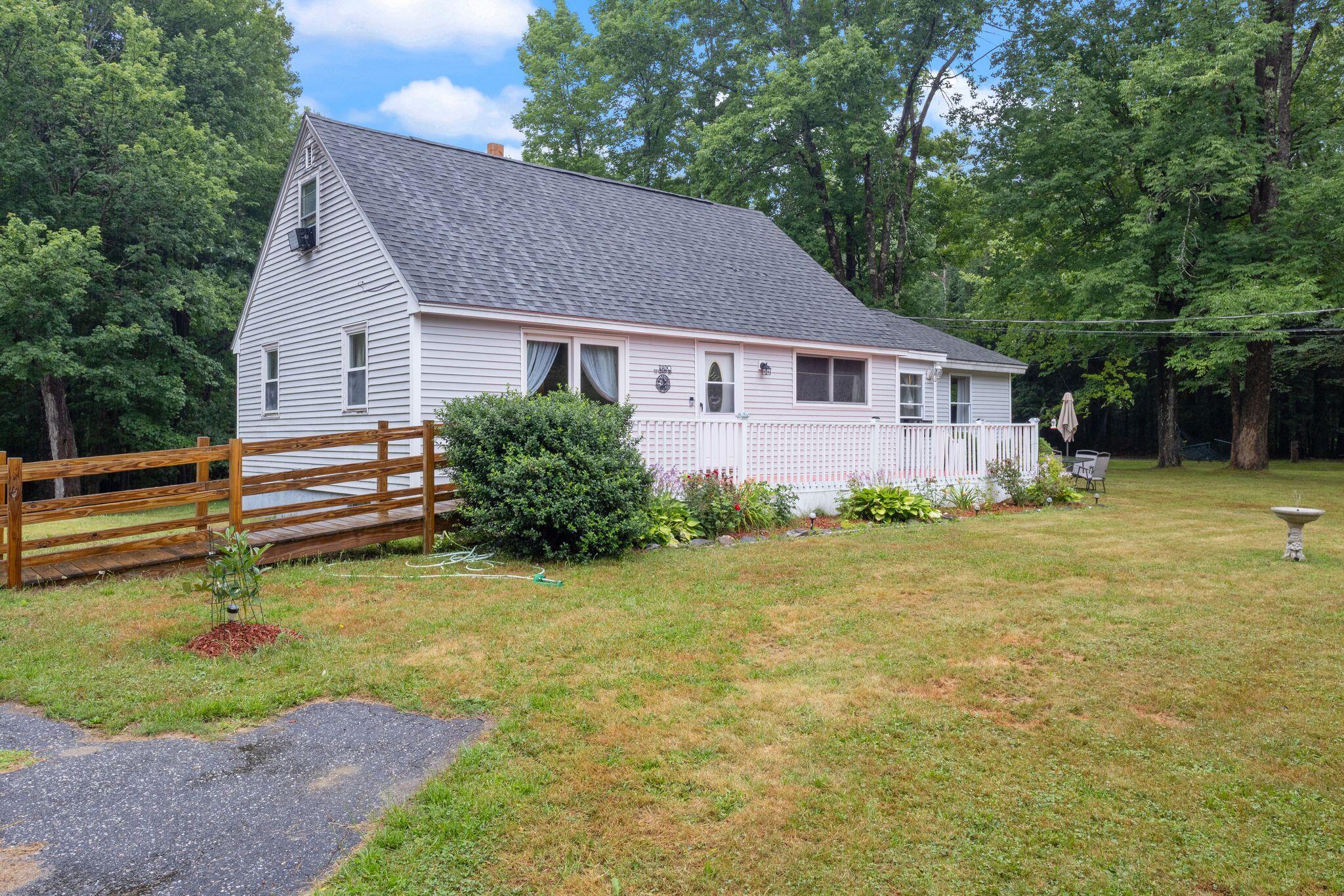 32 Grant Road — photo