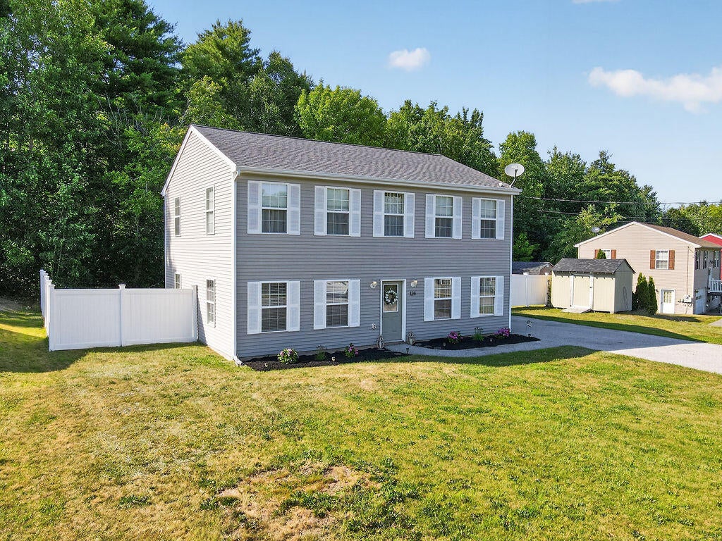 124 Briarwood Drive — photo