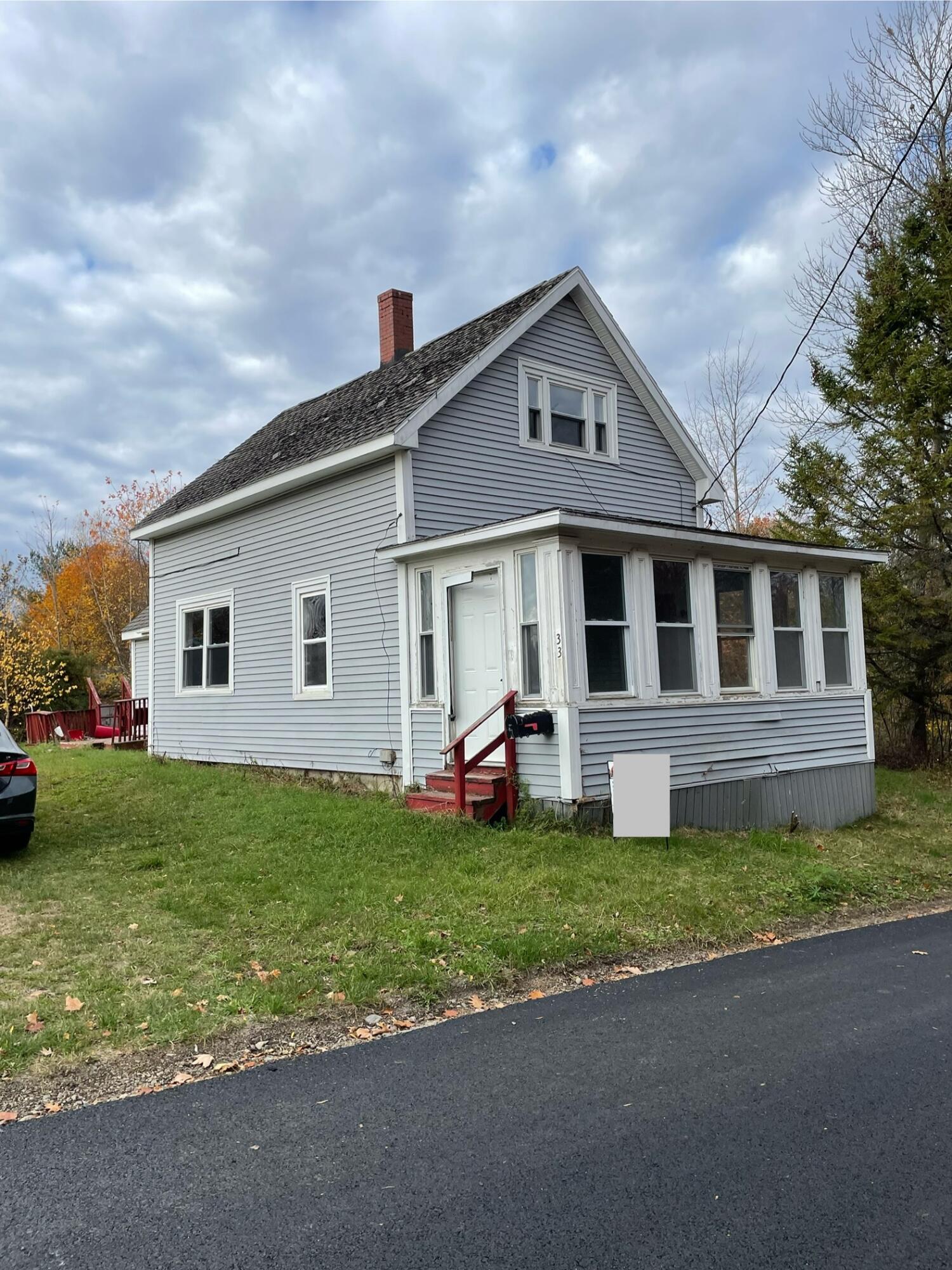 33 Pleasant Street — photo