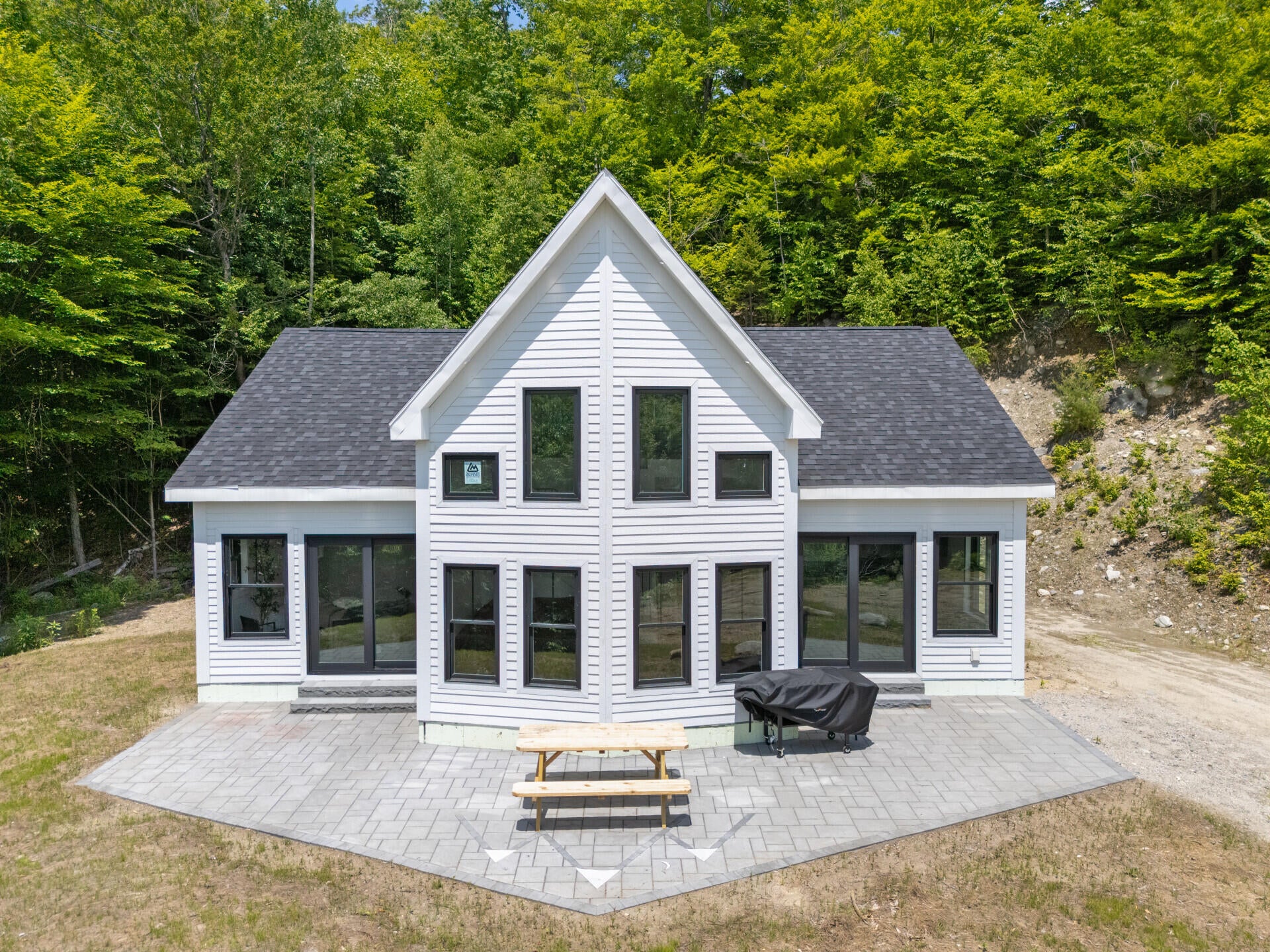 88 Douglass Road — photo