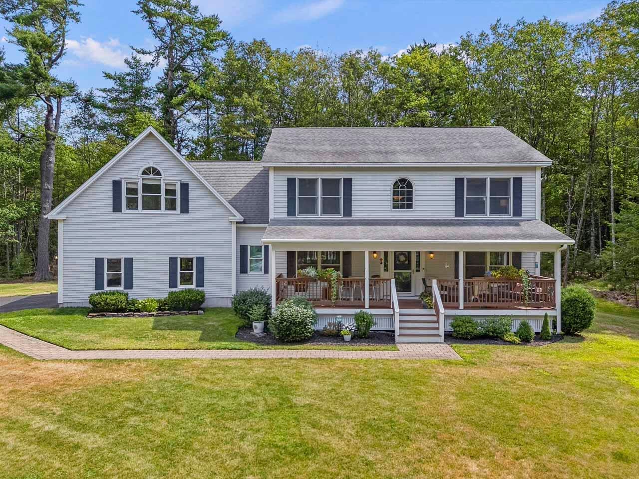 21 Royal Oak Circle — photo