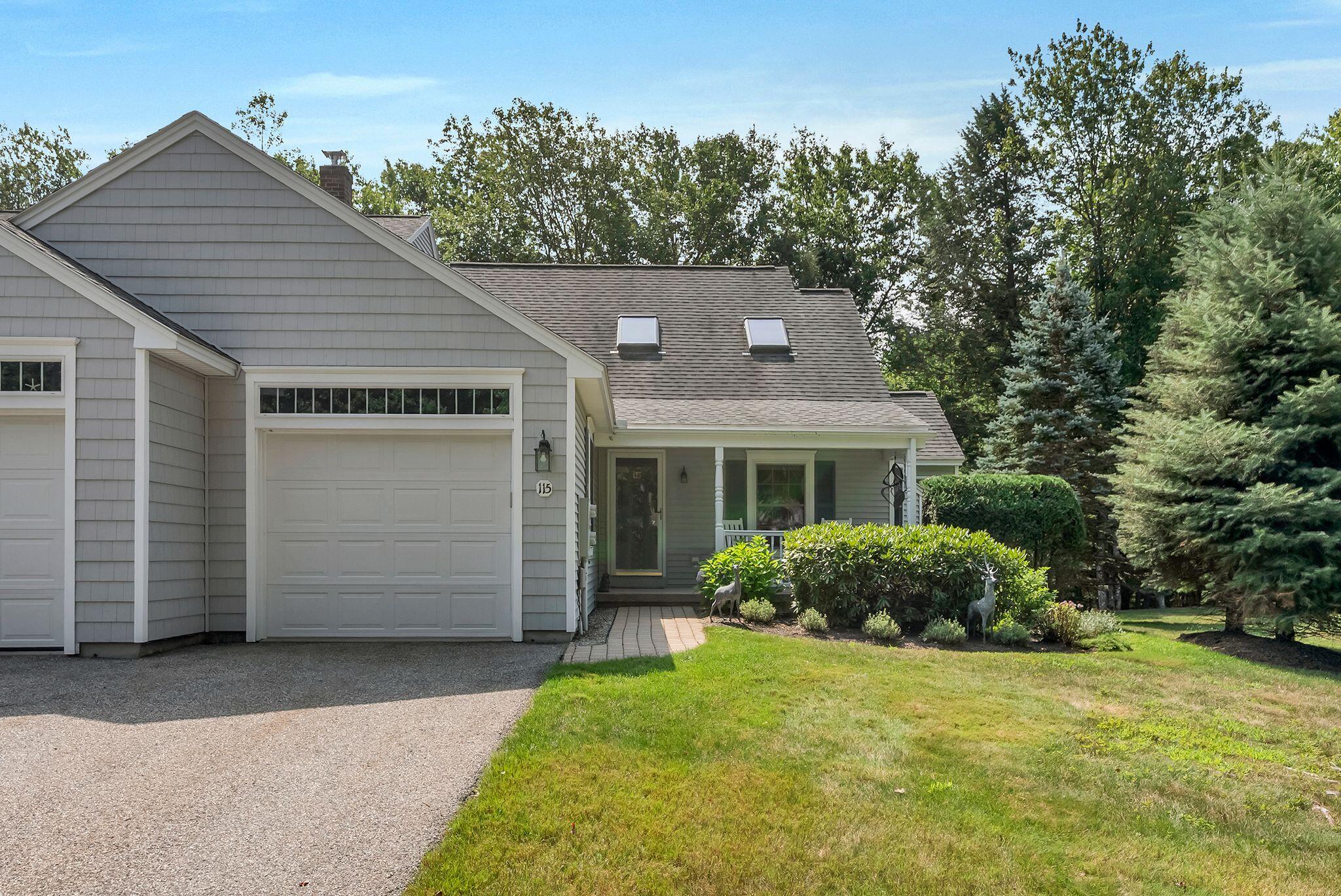115 Hampton Glen Drive 25 — photo