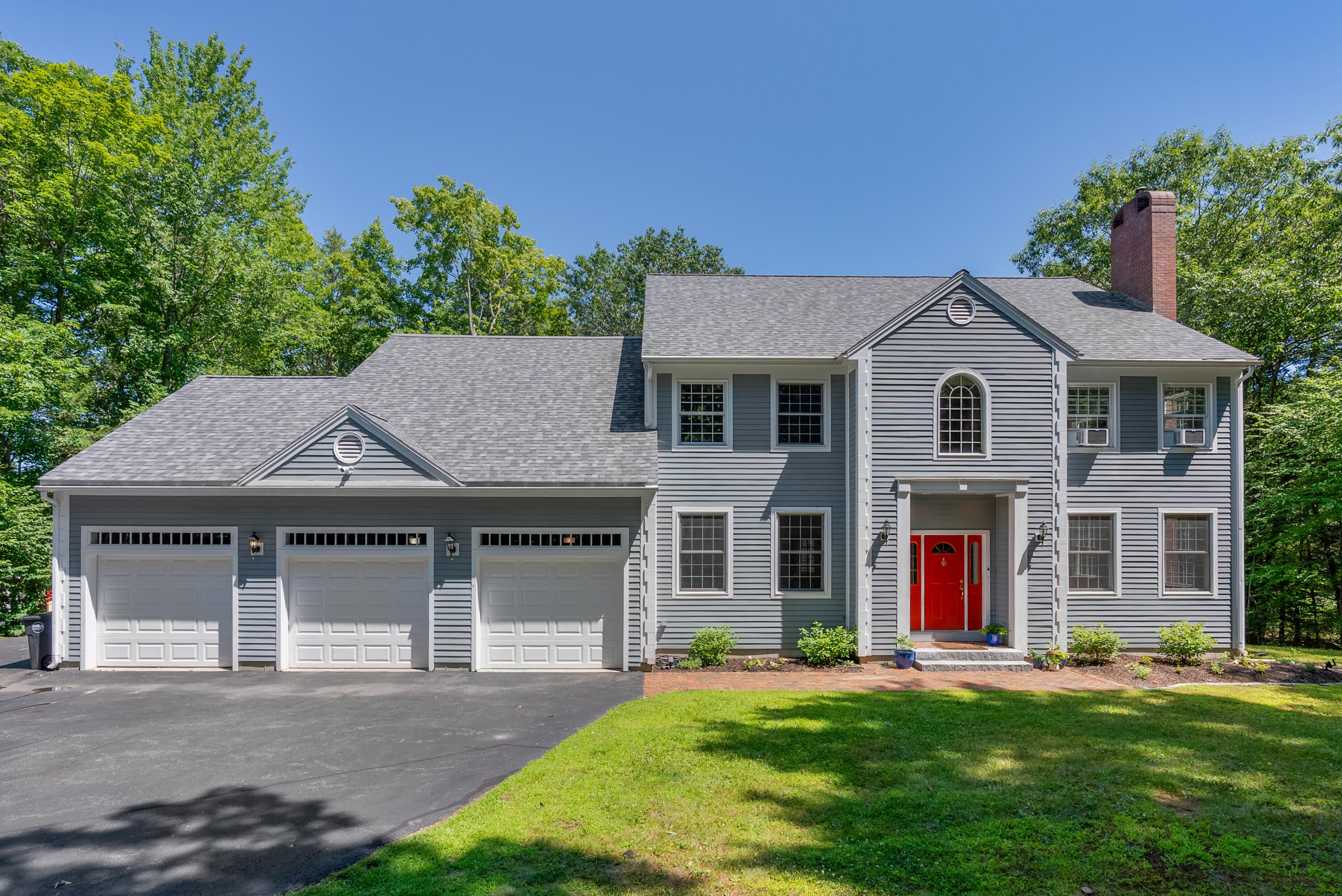 148 Hunter Way — photo
