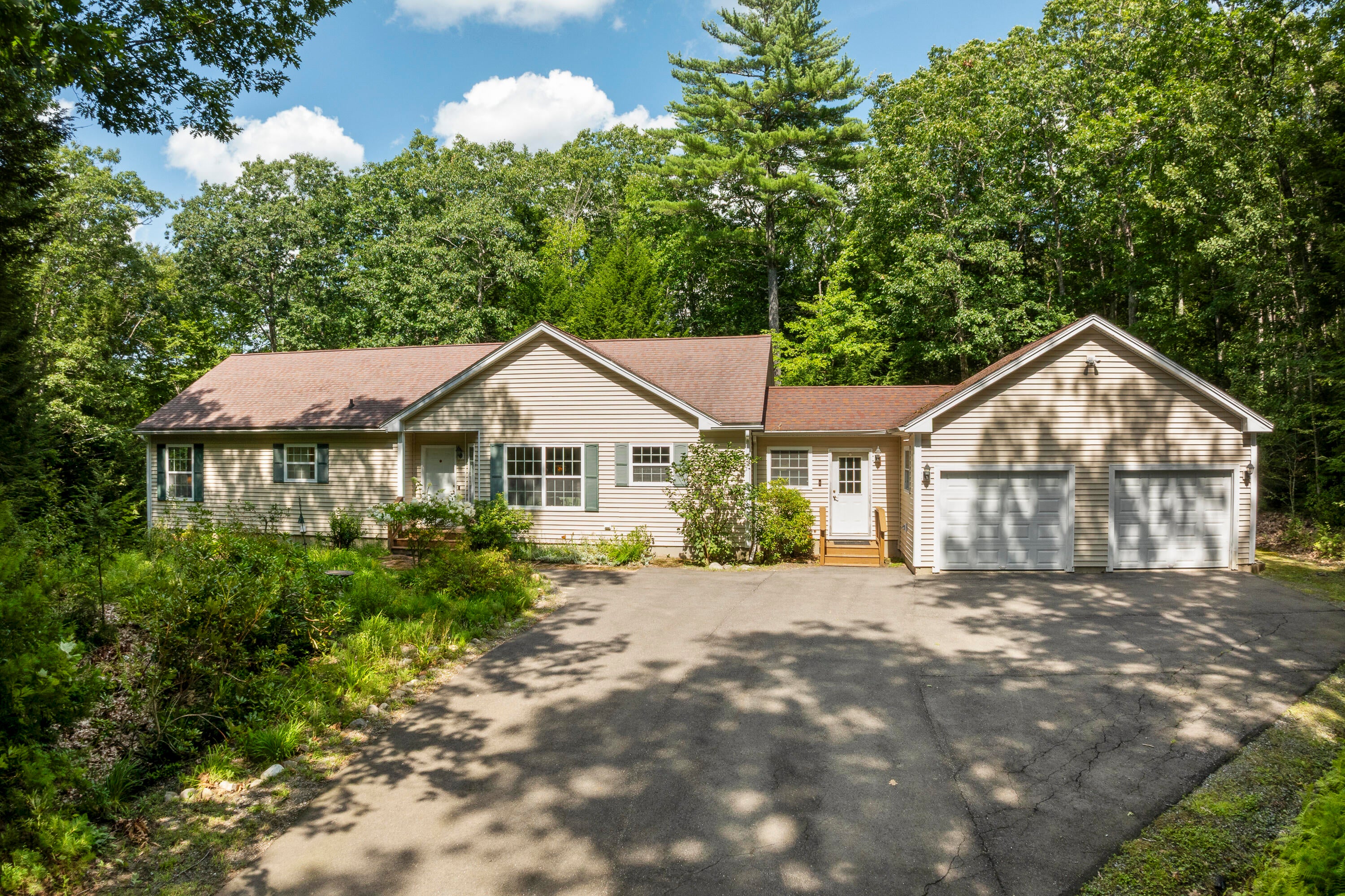 104 Duck Puddle Road — photo