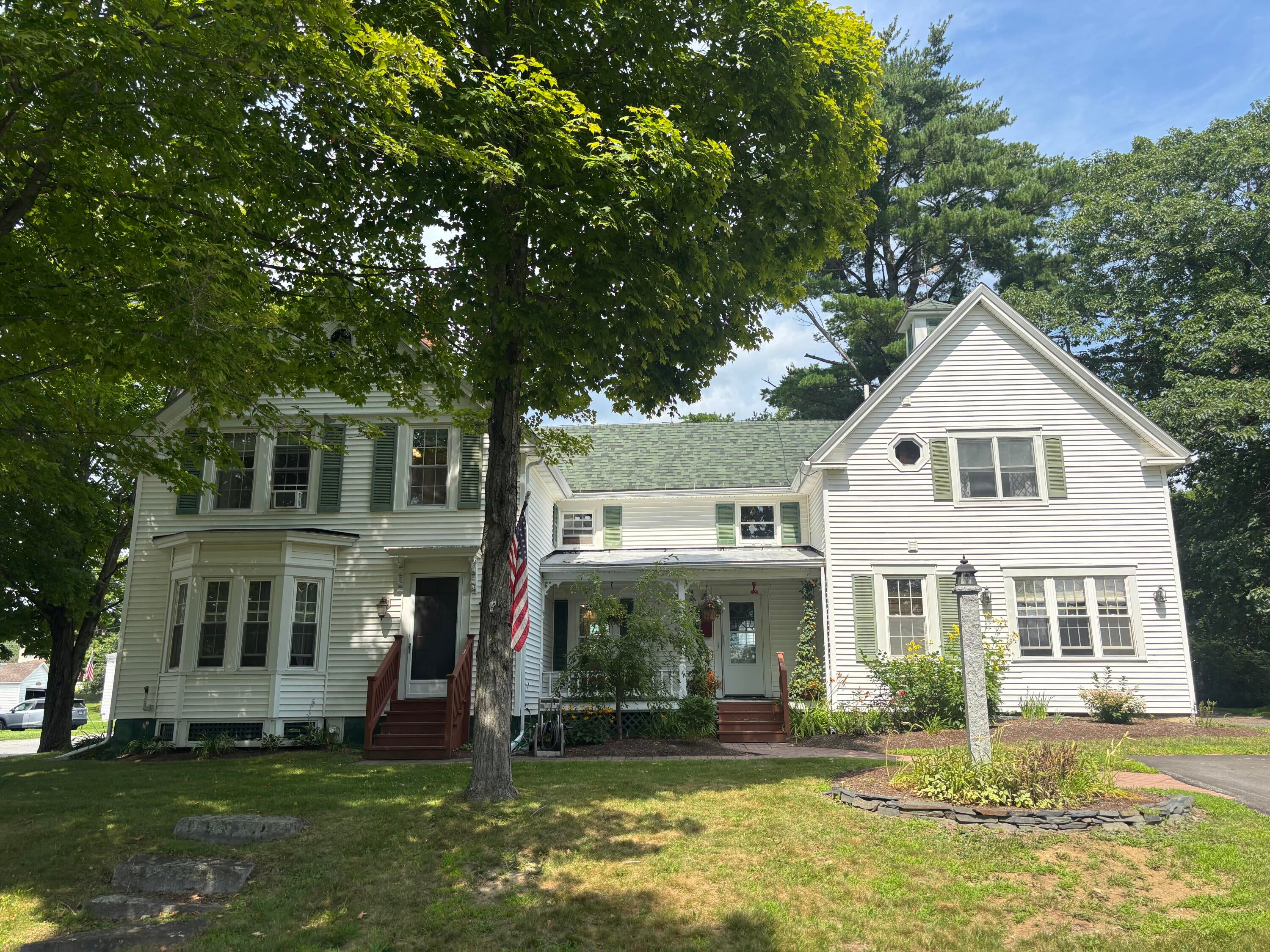 156 Lawrence Street — photo