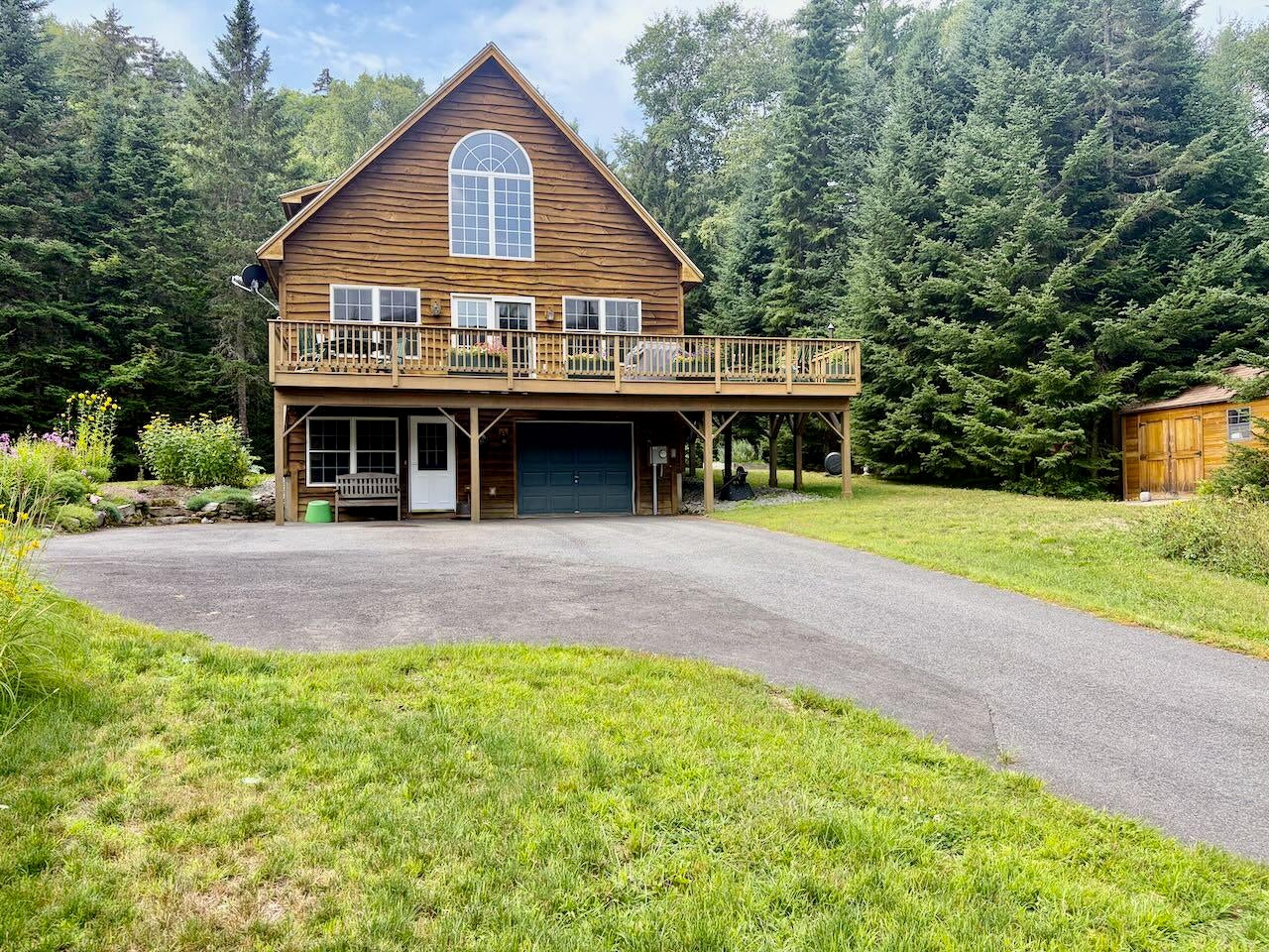15 Meadowbrook Drive — photo