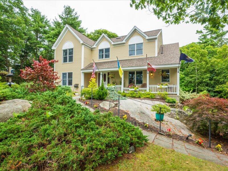 336 Lakeside Drive — photo