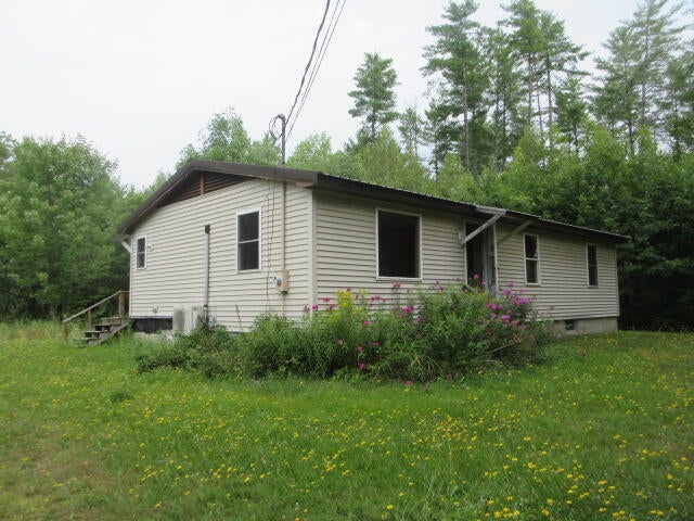 247 River Road — photo