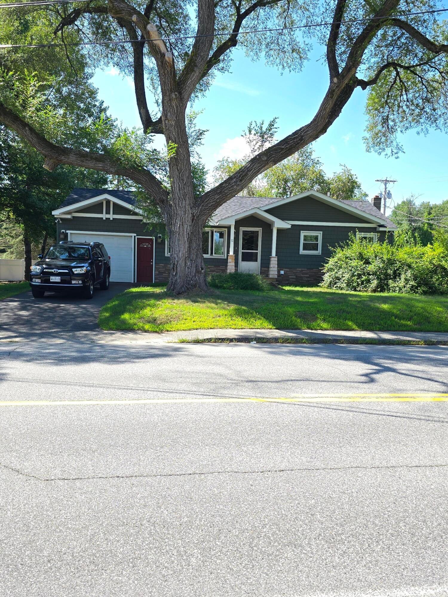 32 West Road — photo