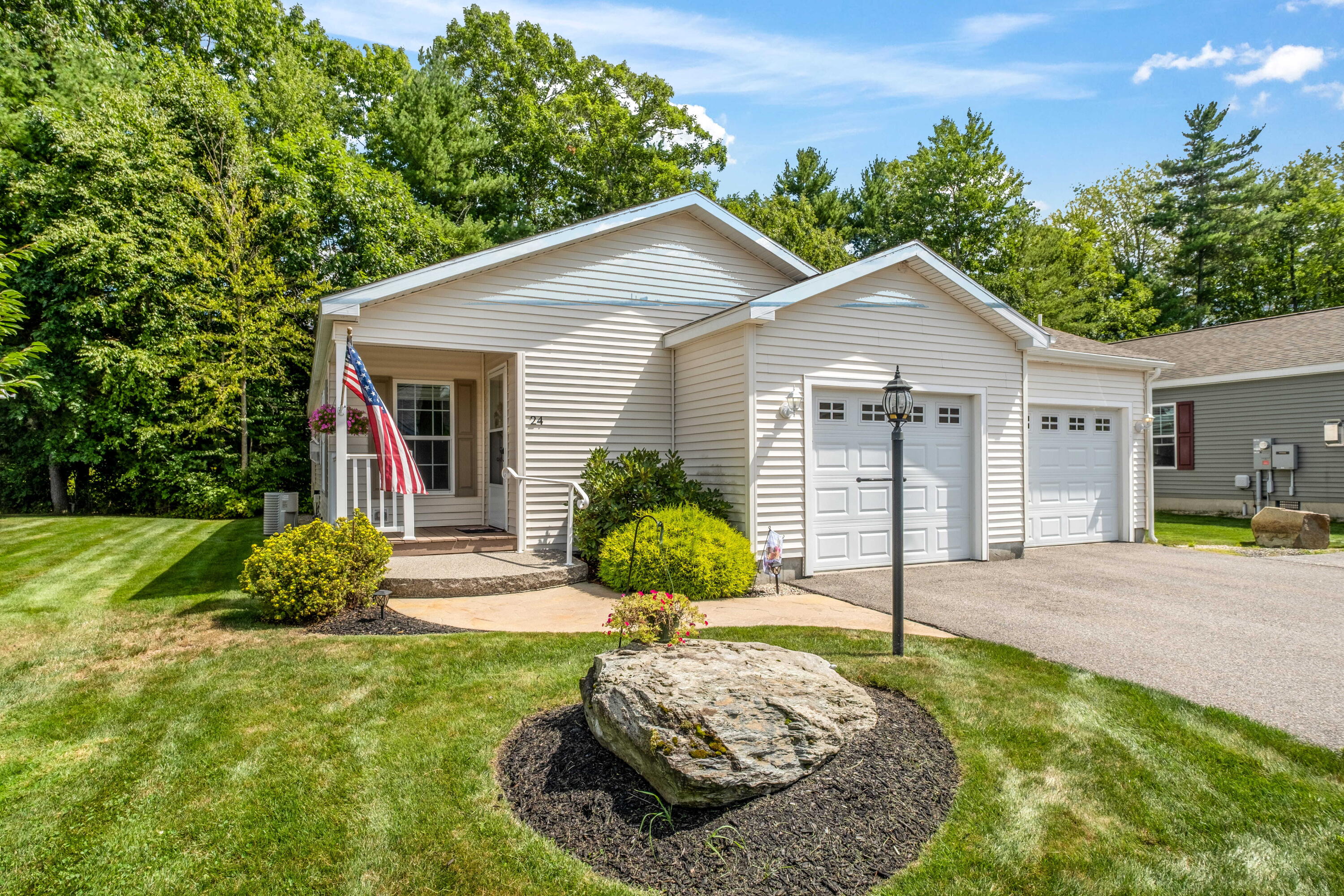 24 Caslyn Drive — photo