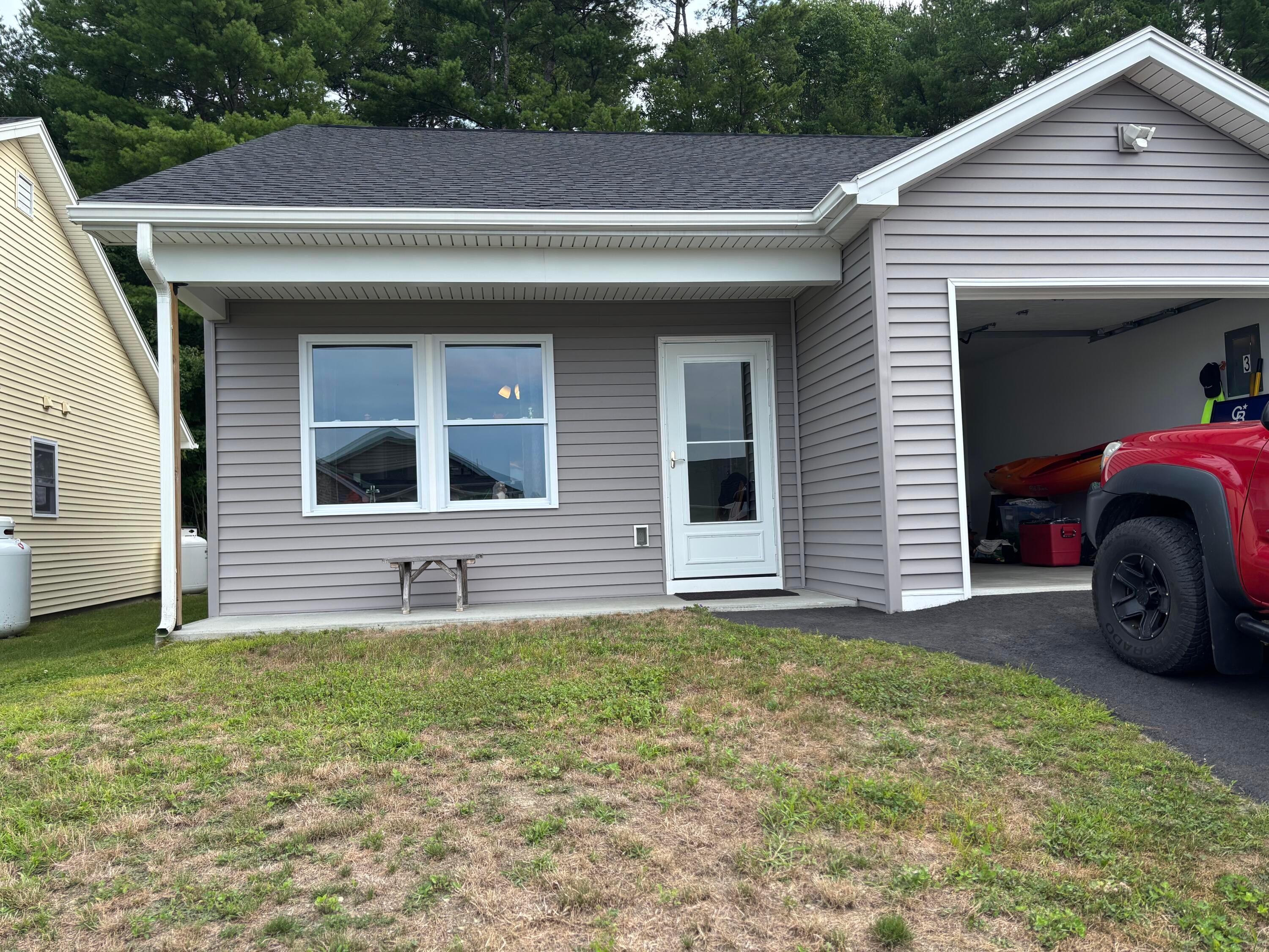 25 Village Circle 3 — photo