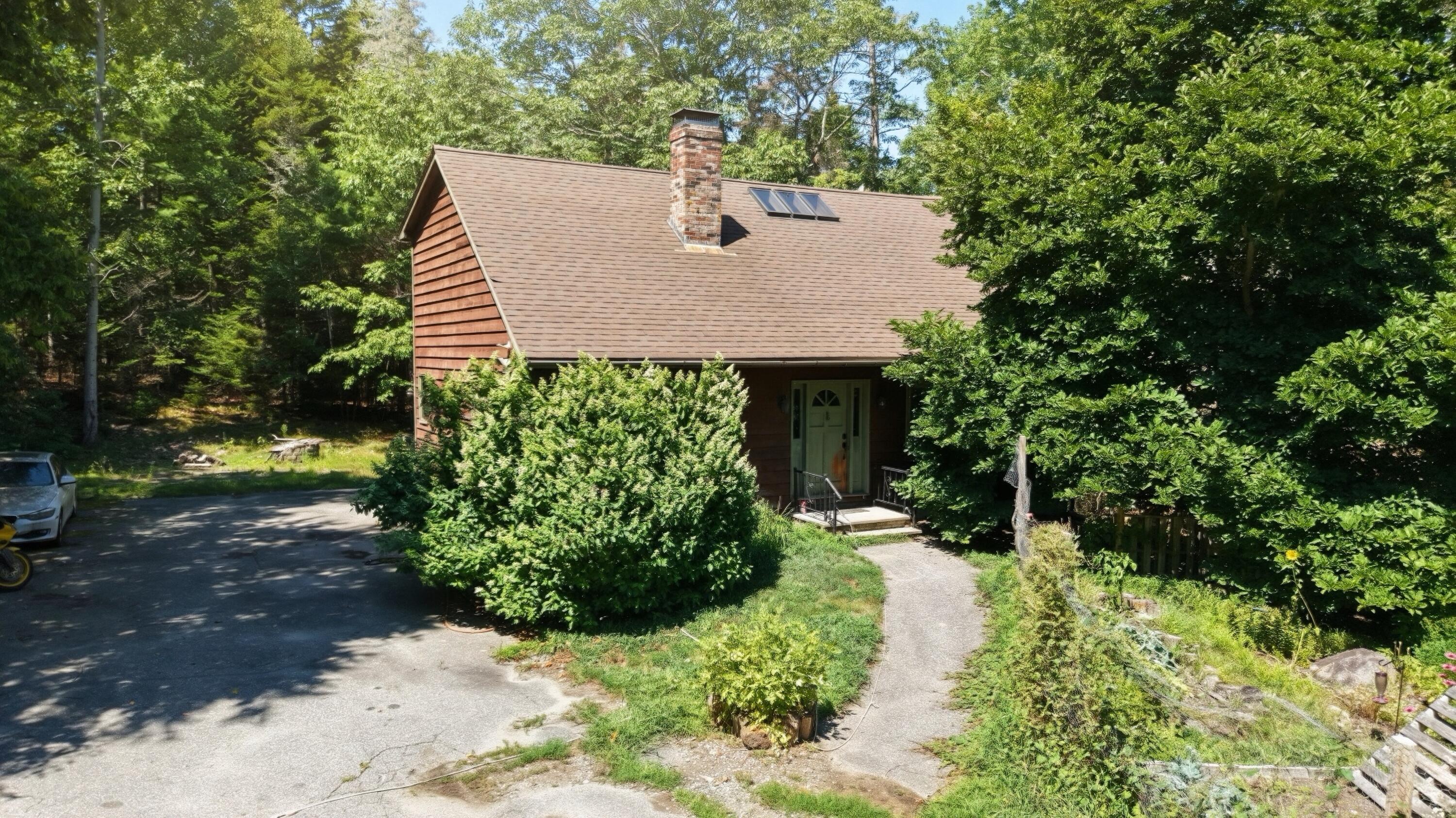 118 Oak Hill Road — photo