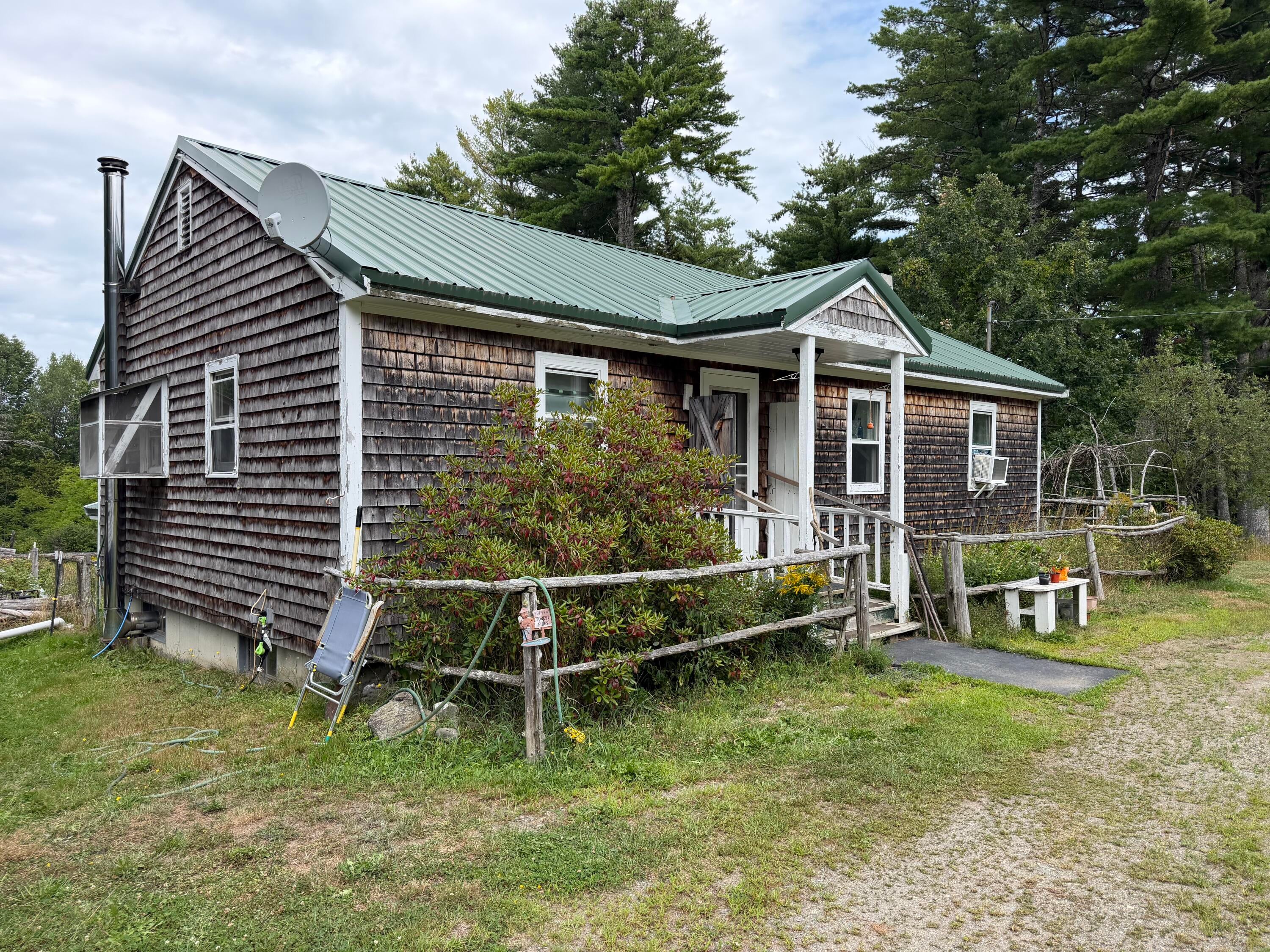 109 Route 6 — photo