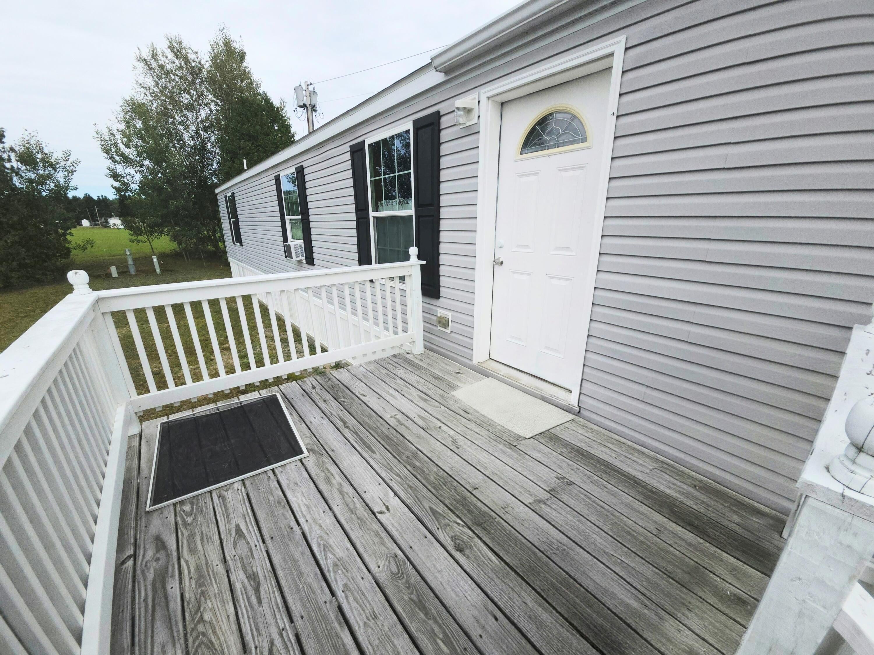 416 Kelley, Millinocket, ME 04462 — photo 3