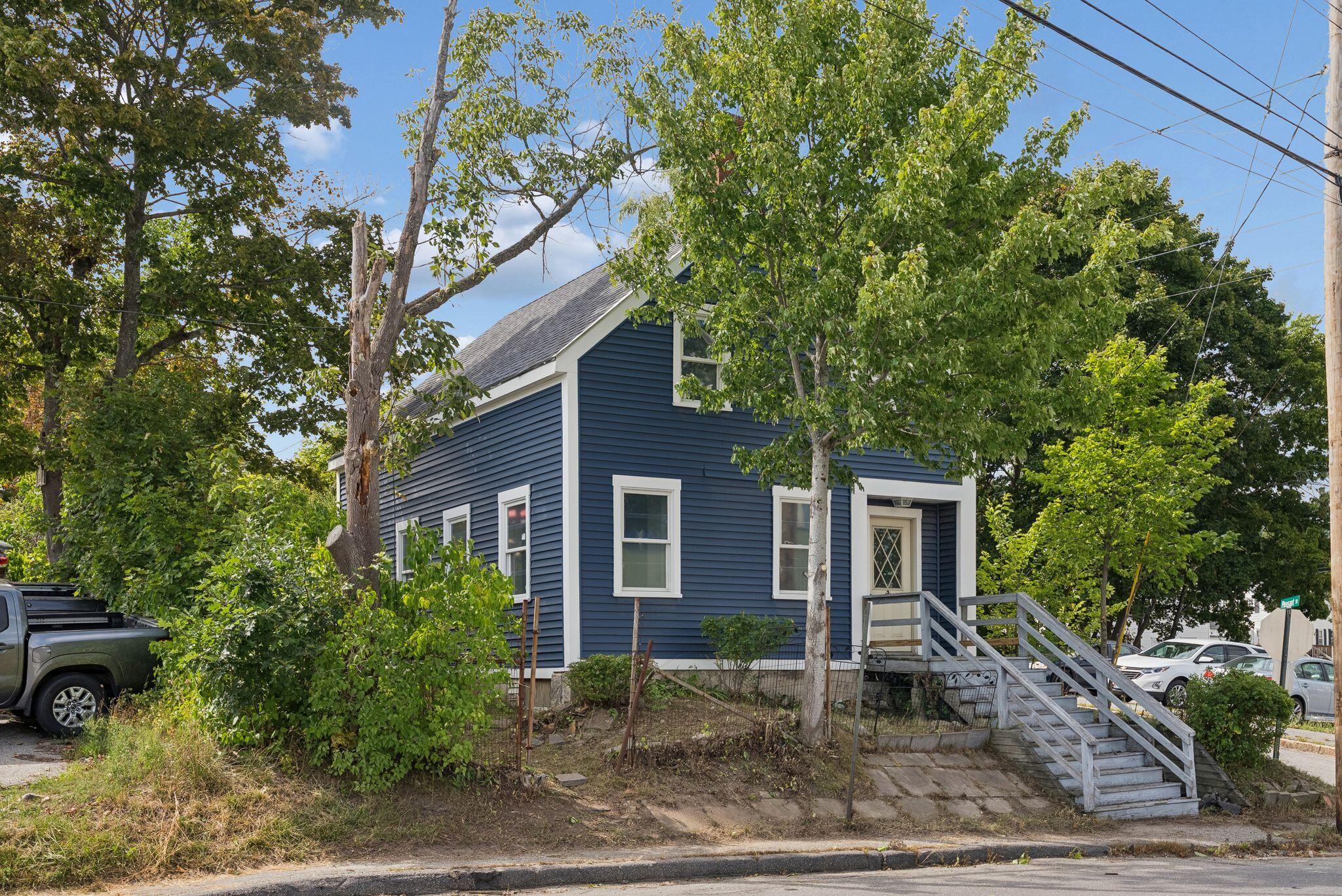 498 Washington Street — photo