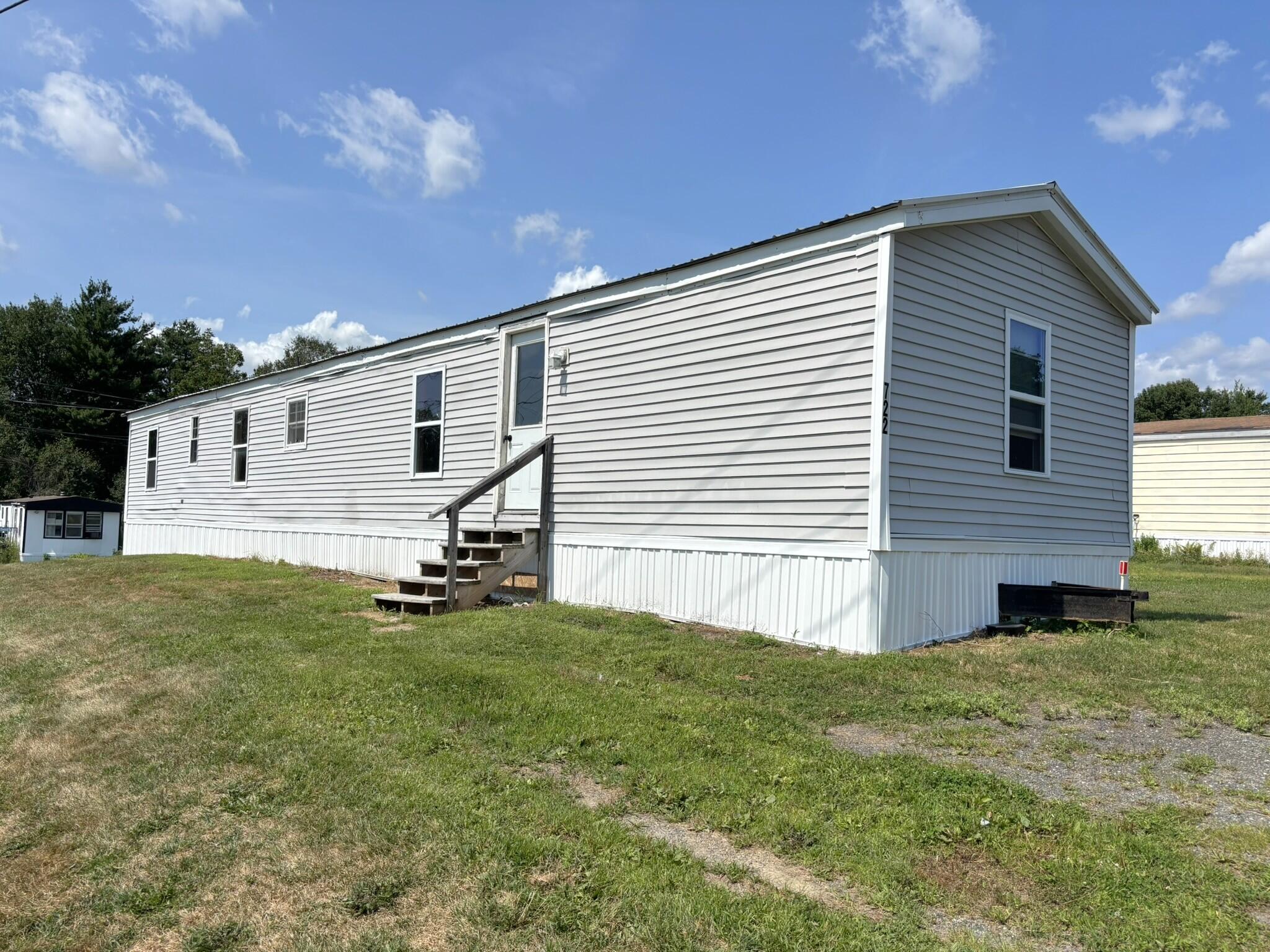 722 Hinckley Road — photo