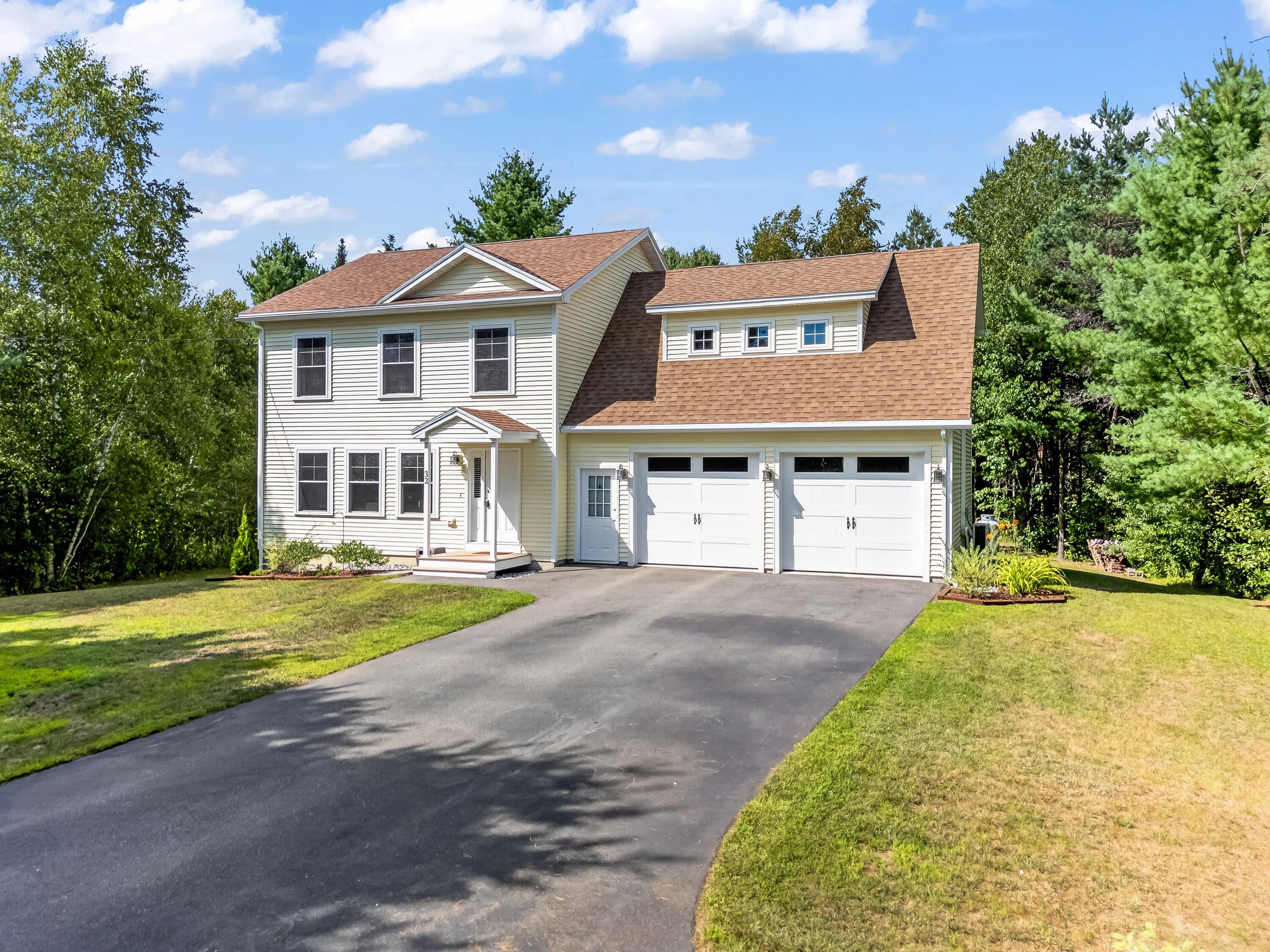 32 Tree Farm Road — photo