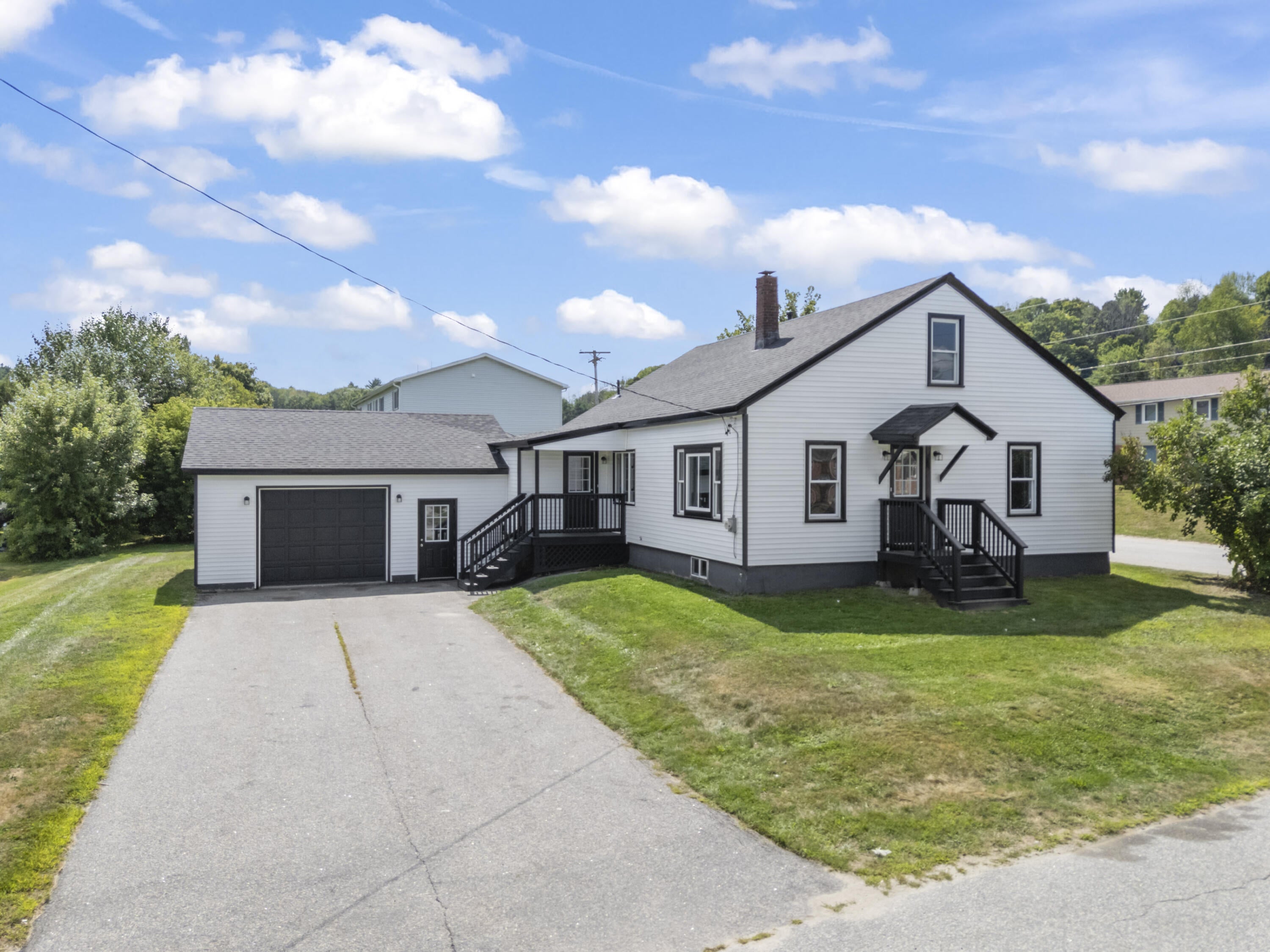 1 Fisher Avenue — photo
