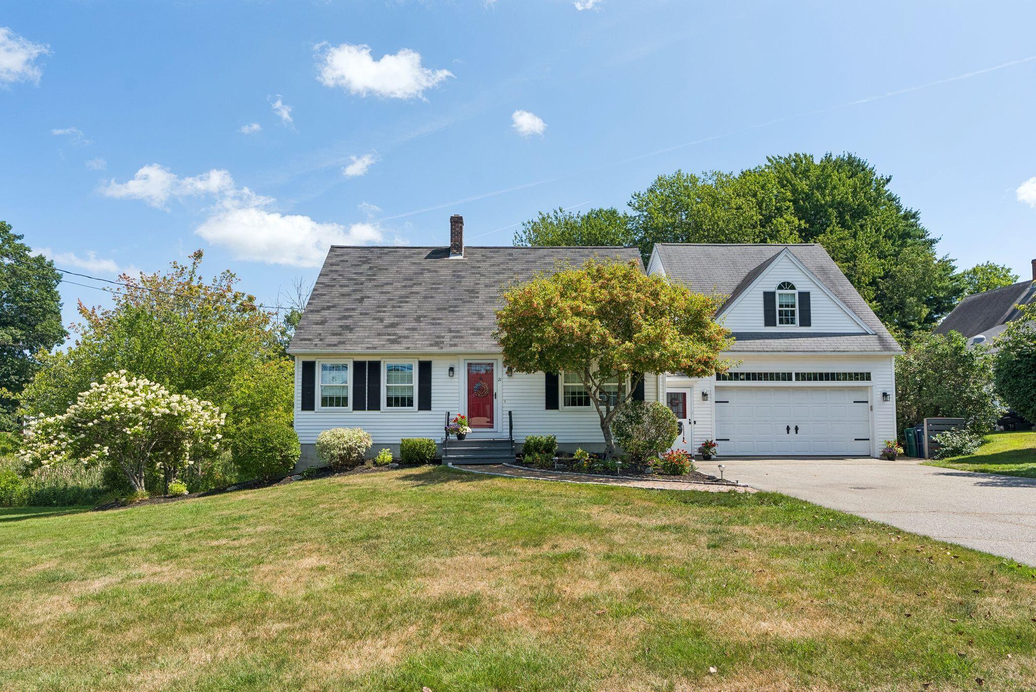 21 Cathedral Oaks Drive — photo