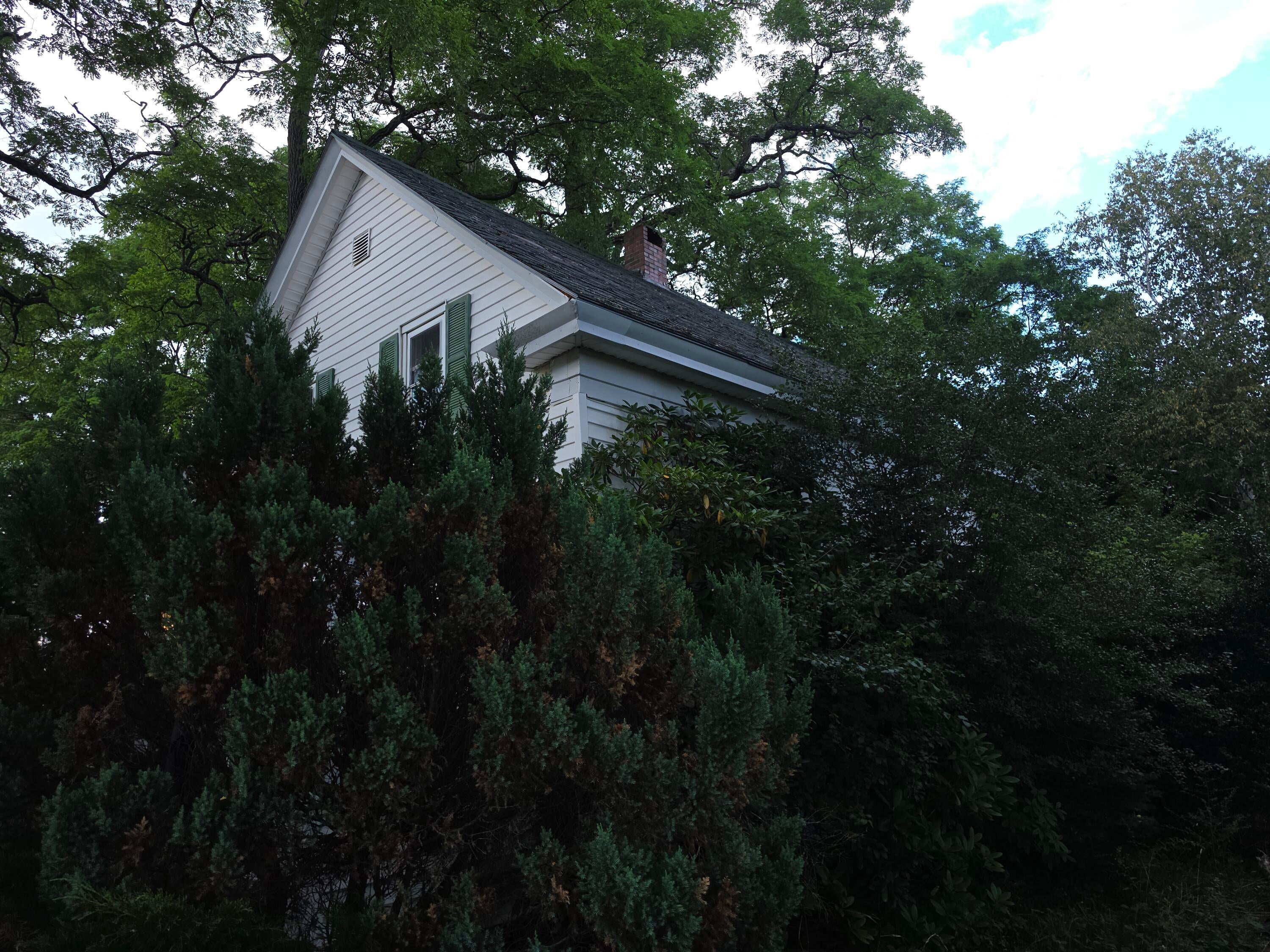 4 S River Road — photo