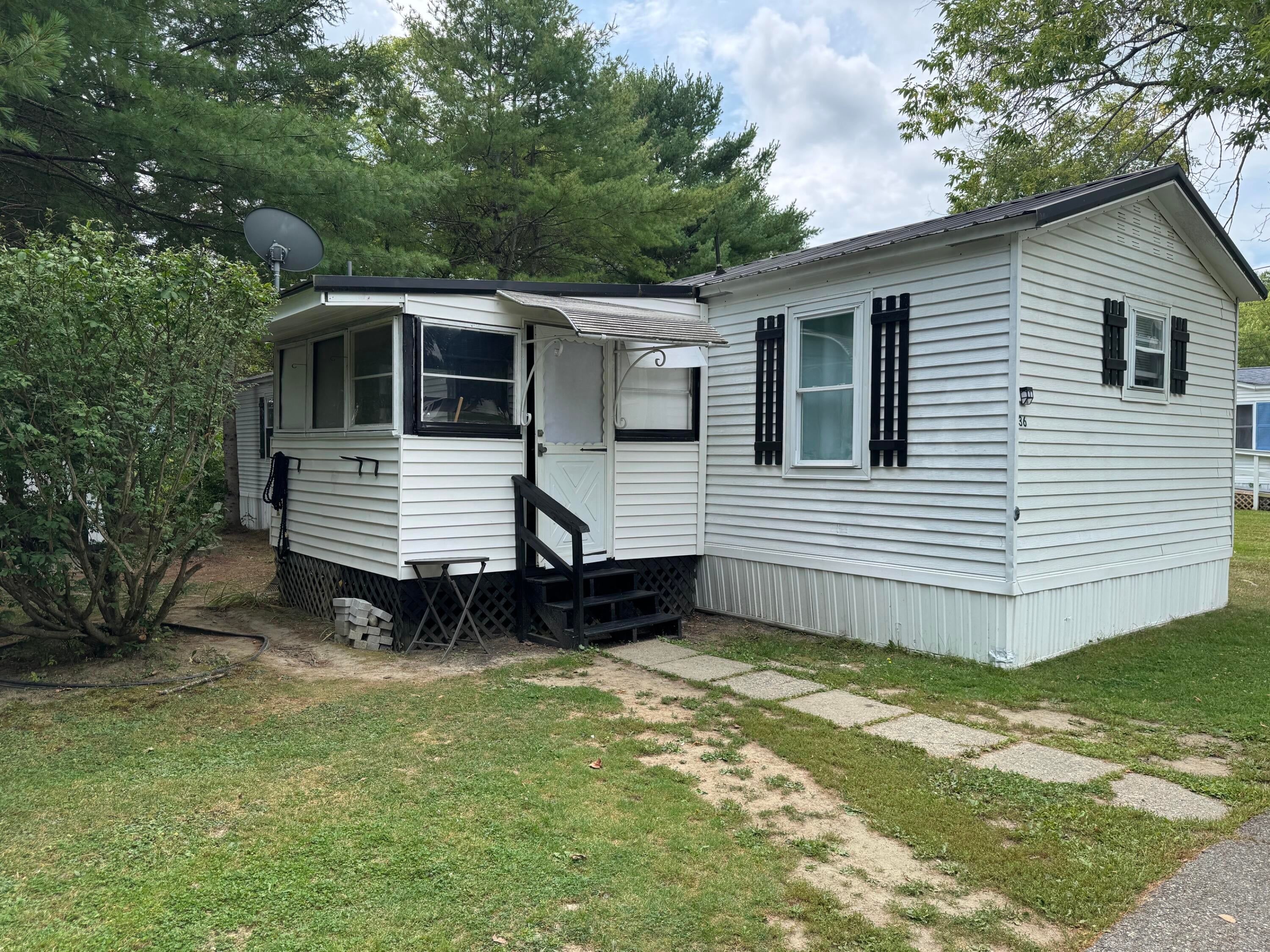 36 Sparrow Drive — photo