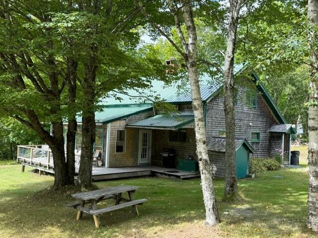 293 Yellow Birch Road — photo