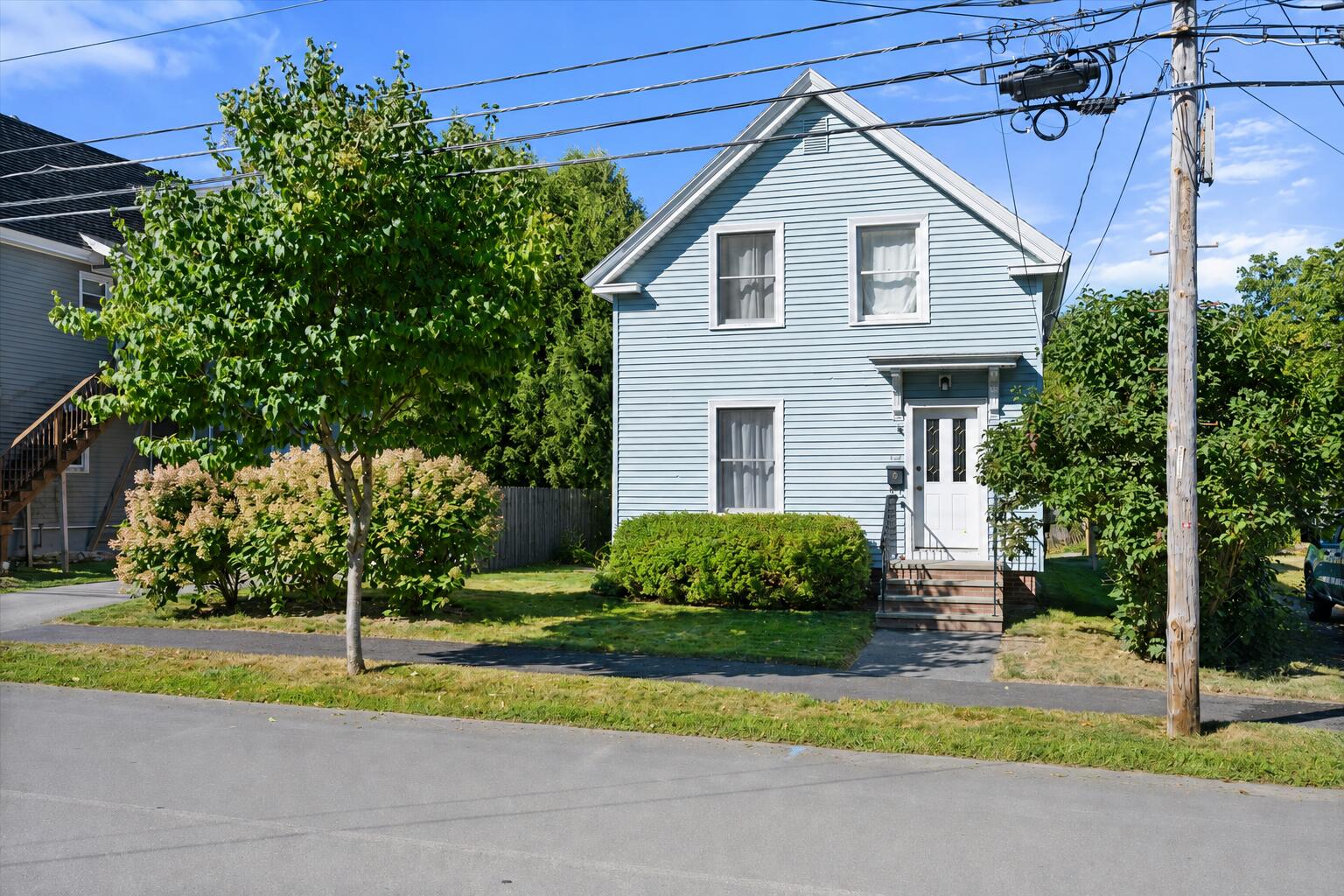 142 Elm Street — photo